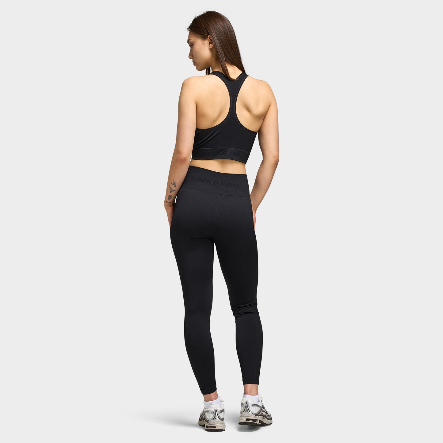Nike Pro Dry Fit Haut de sport pour femmes / Noir