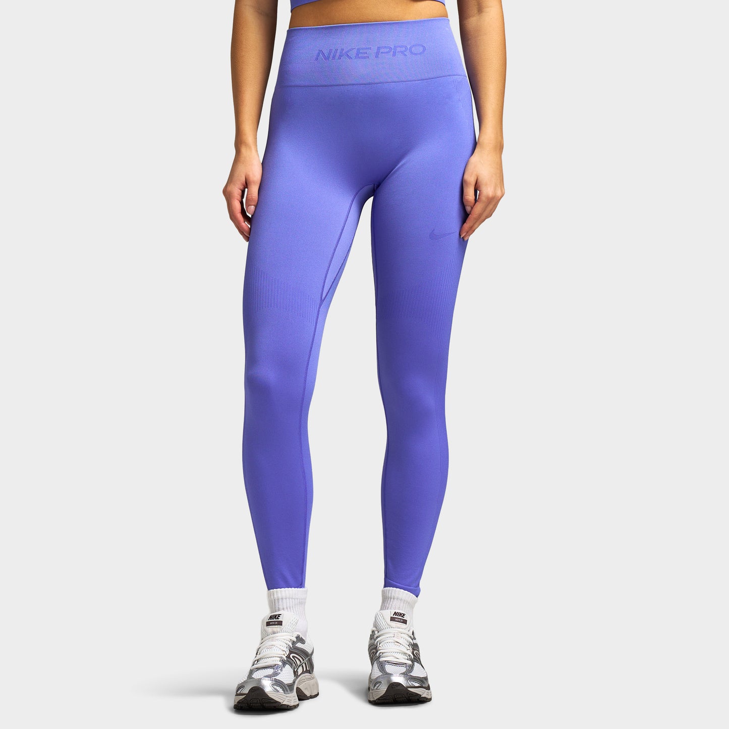 Nike Pro Women�s Dry Fit Seamless Highrise 7/8 Tight / Sapphire