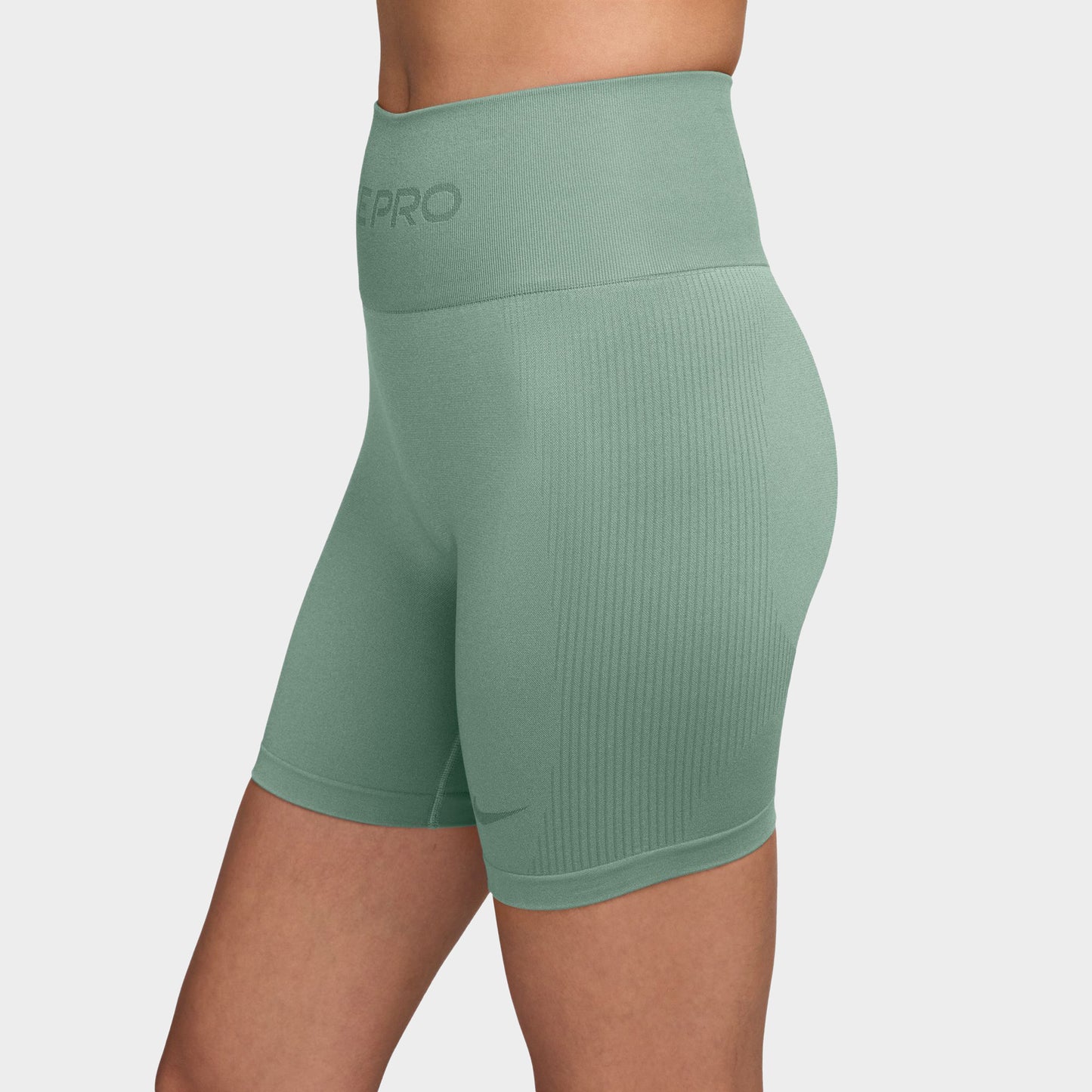Nike Women's Seamless High Rise 5" Shorts / Steam