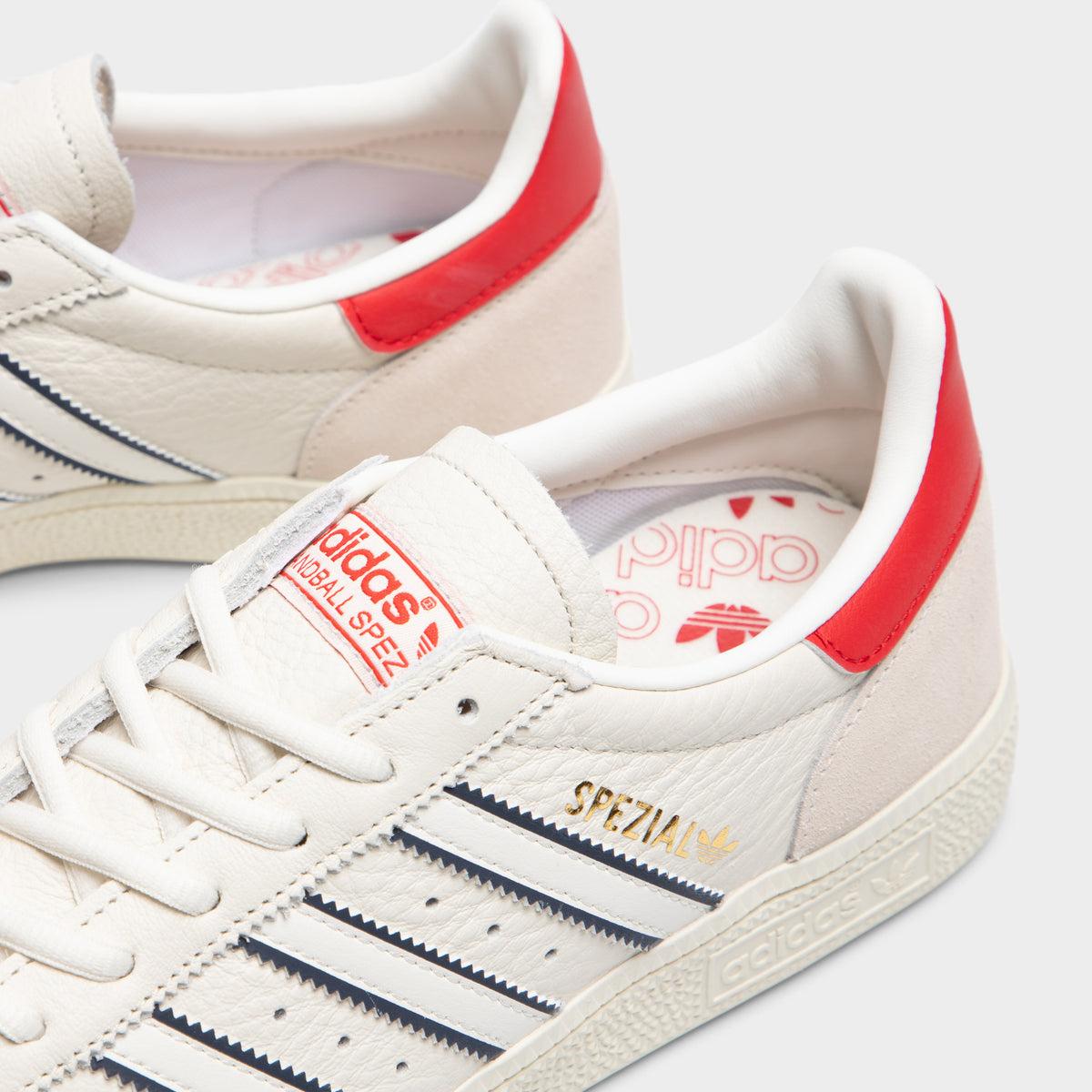 Jd adidas spezial hotsell