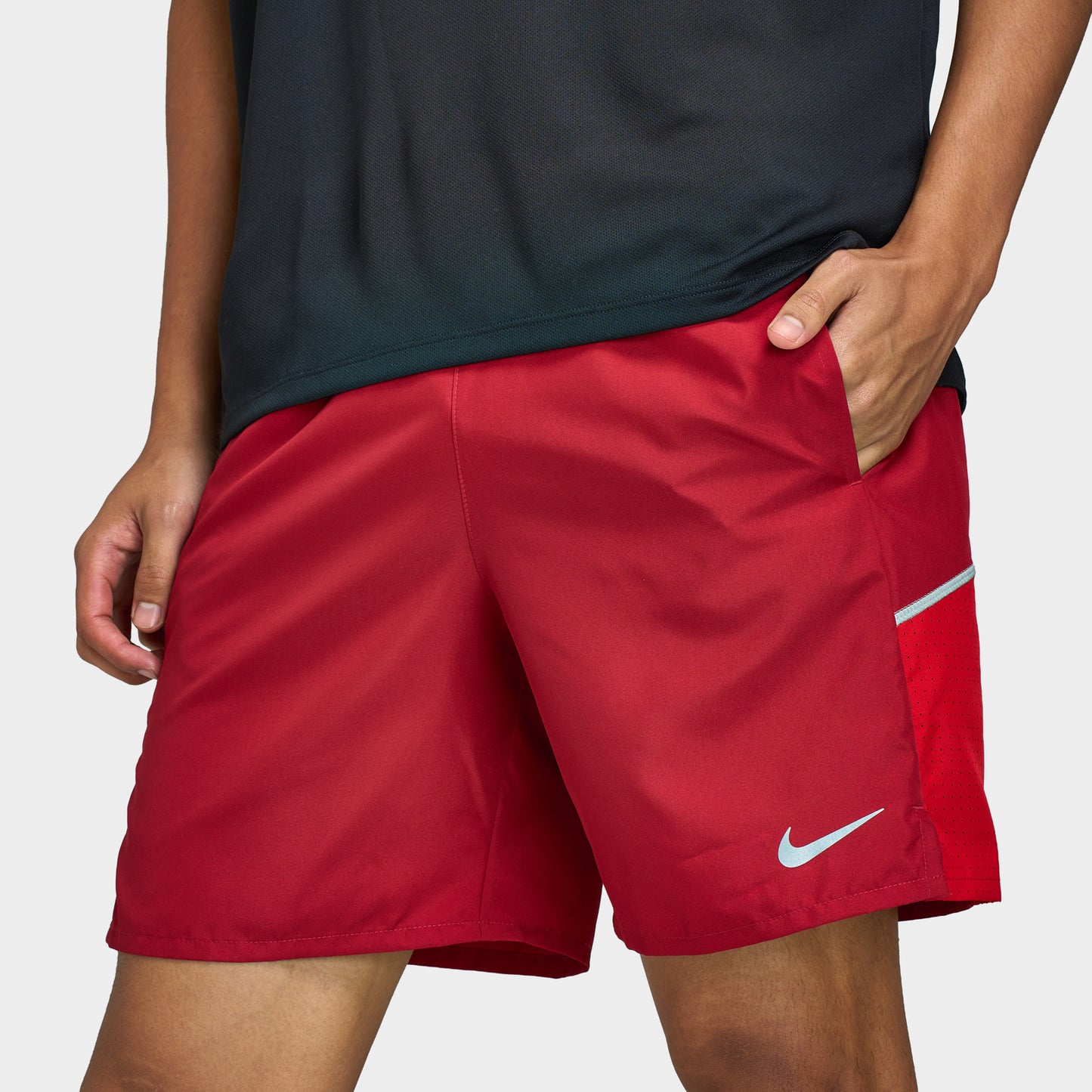 Nike Dri-Fit Miler 7BF Shorts / Tough Red
