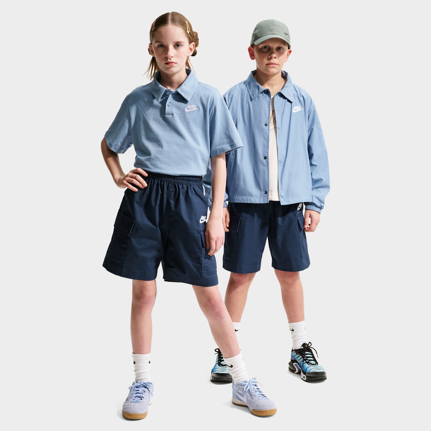Nike Sportswear Juniors' Club Woven Cargo Shorts / Midnight Navy