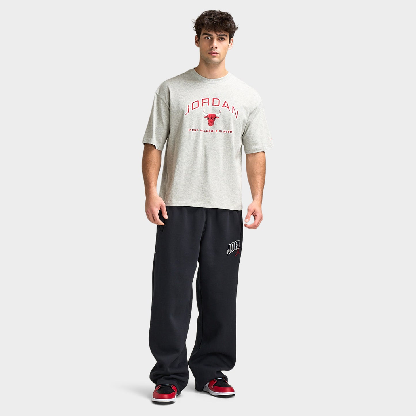 Jordan Flight Essentials Men's Boxy Graphic T-Shirt Grey Heather / University red