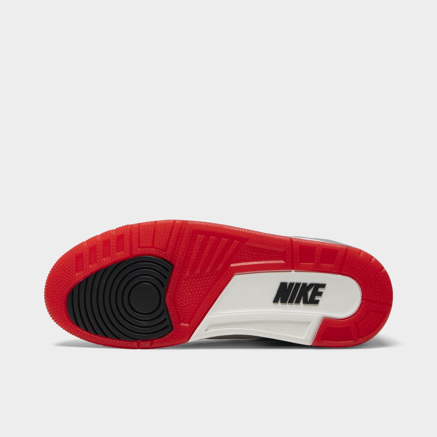 Jordan 3 Rétro OG Voile / Noir - Rouge Universitaire