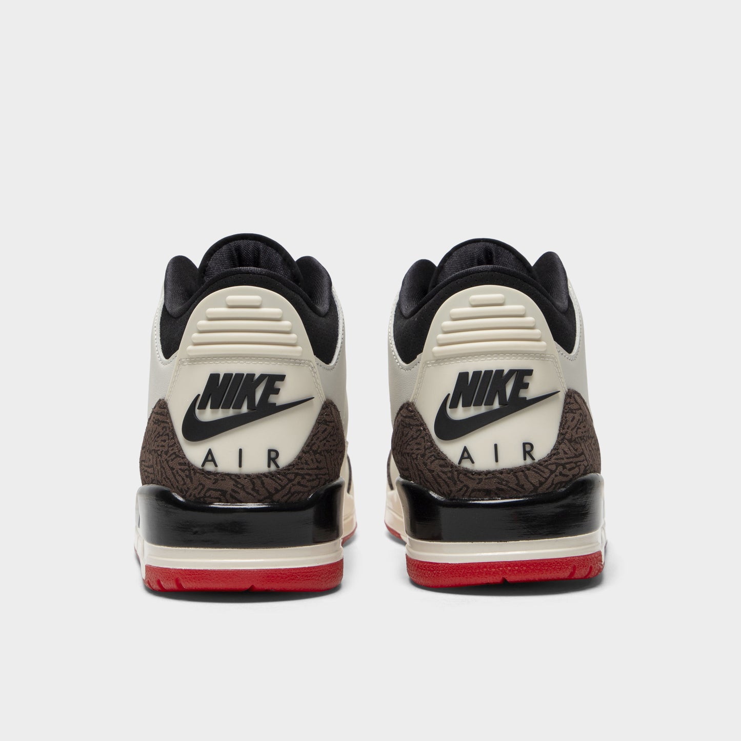 Jordan 3 Rétro OG Voile / Noir - Rouge Universitaire