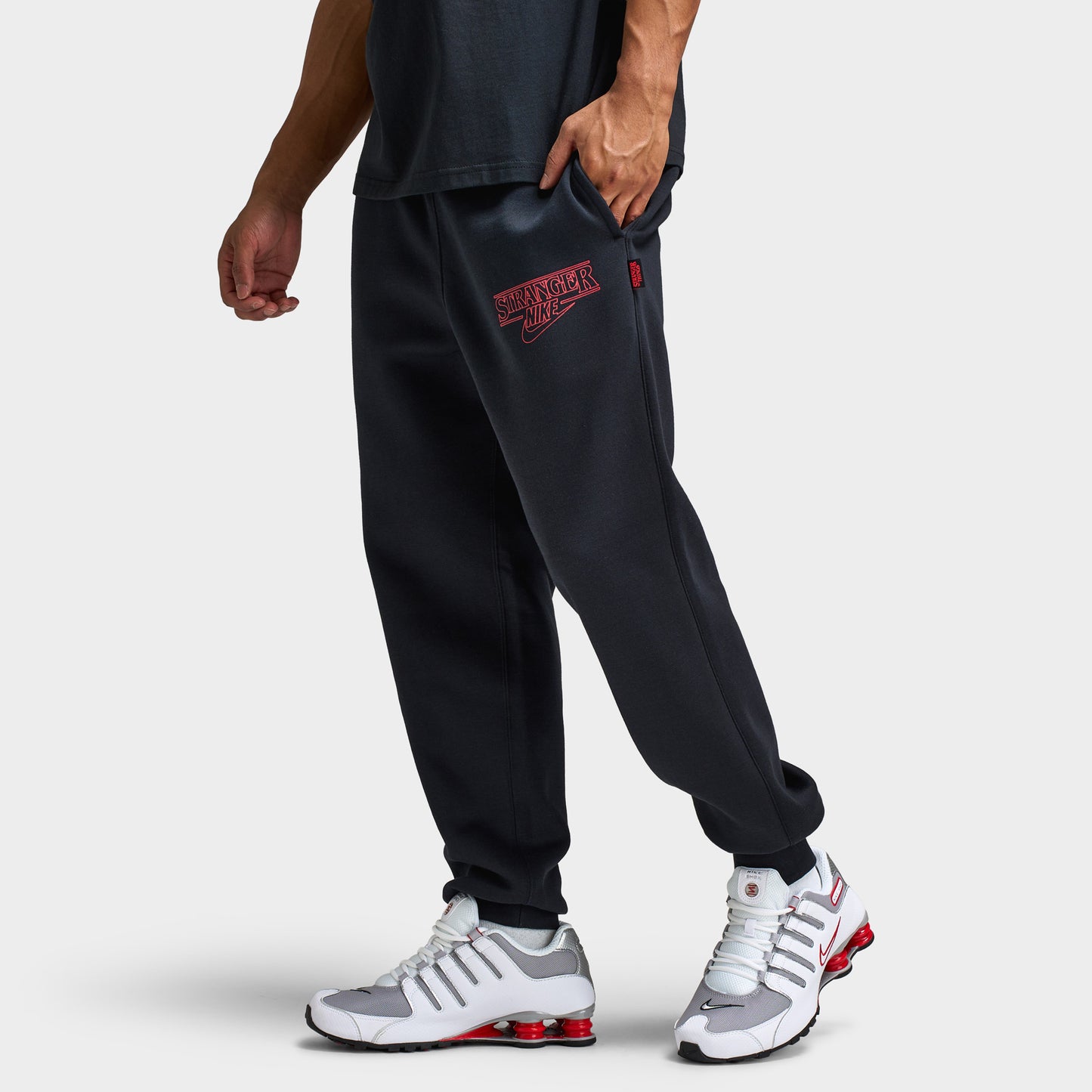 Nike Energy Fleece Pants Stranger Things 5 / Black