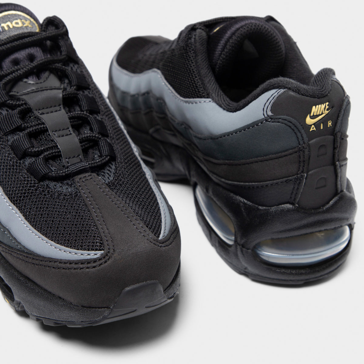 Nike Air Max 95 ブラック NIKE AIR MAX 95 ESSENTIAL BLACK/BLACK-DARK GREY（ナイキ エア