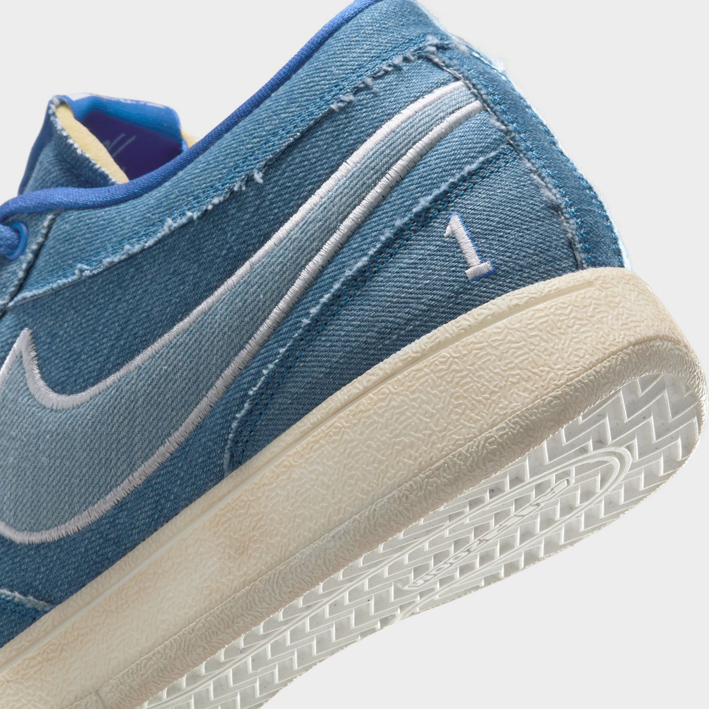 Nike Book 1 Blue / Multi-Colour