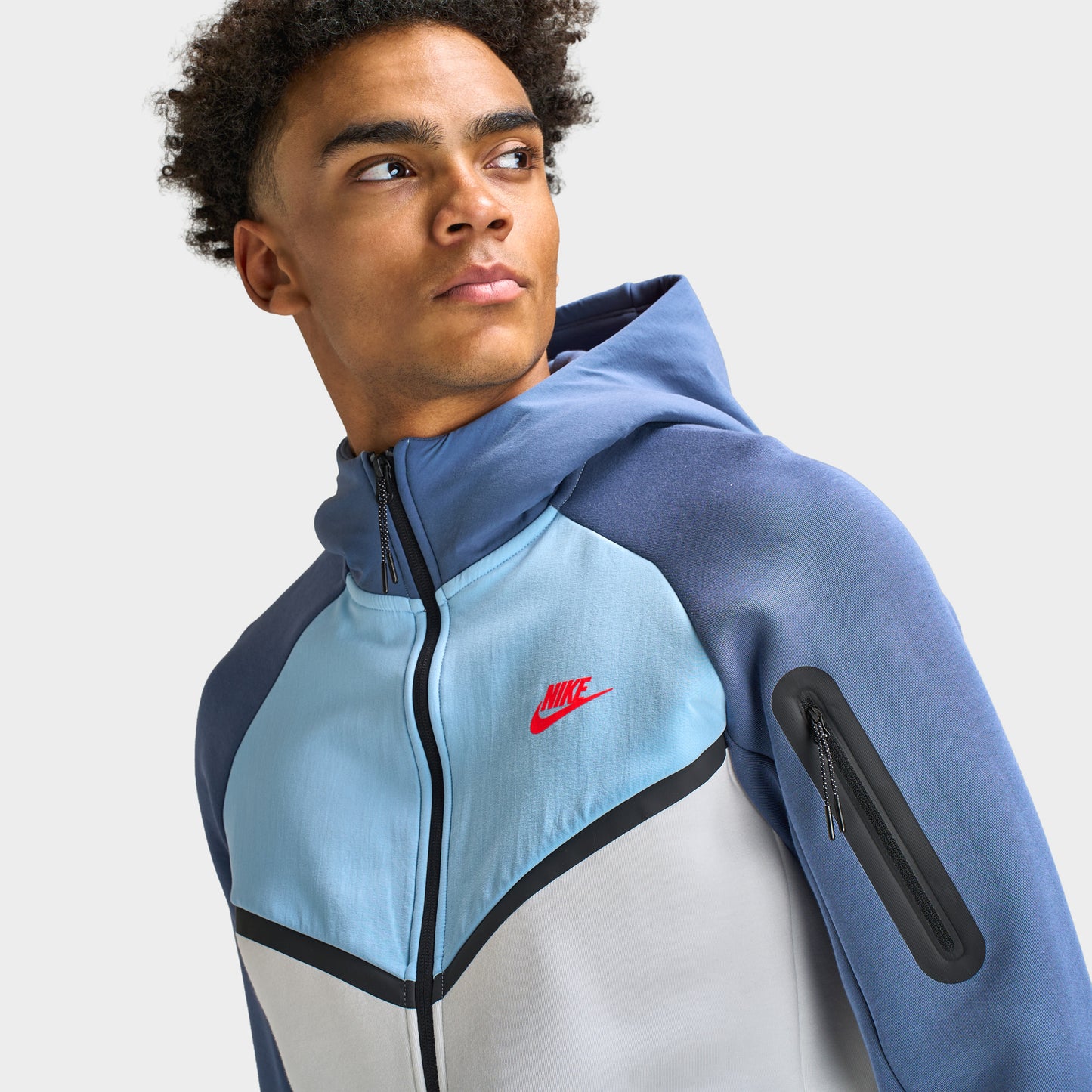 Nike Windrunner veste à capuchon et zip intégral CB Bleu diffus / Blanc
