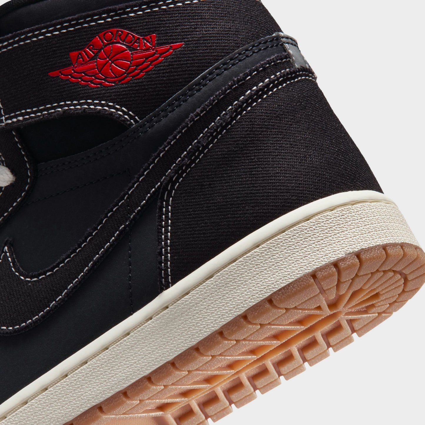 Jordan 1 Retro High OG Flight Club Black / University Red - Sail