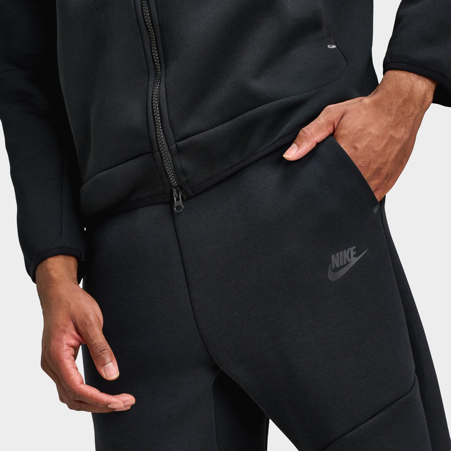 Nike Sportswear Tech Fleece Open Hem Pants / Black