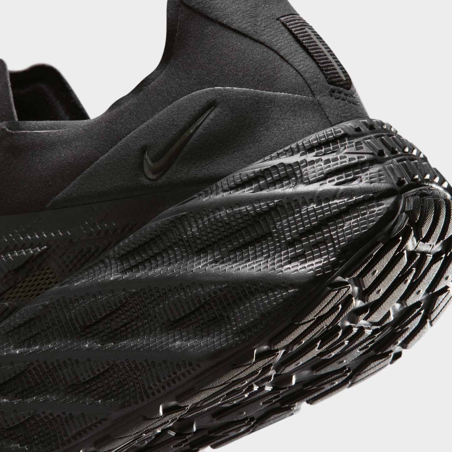 Nike Ava Edge Black / Newsprint - College Grey