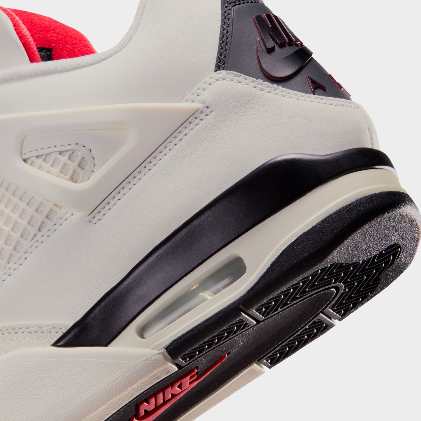 Jordan 4 Retro OG Flight Club Sail / Black - University Red