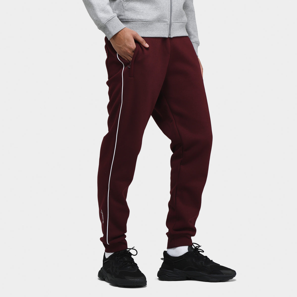 adidas Originals Adicolor Seasonal Archive Sweatpants Maroon