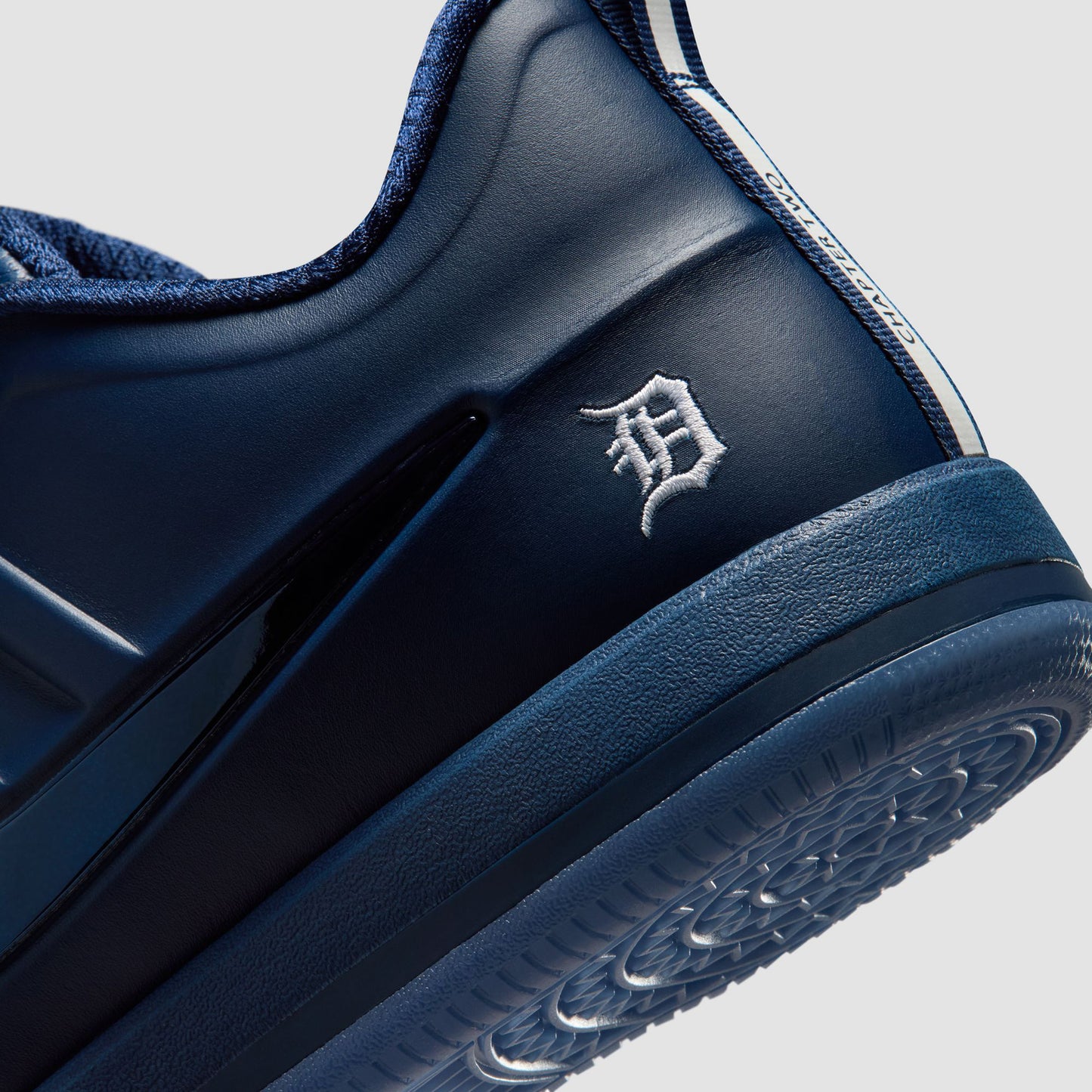 Nike Book 2 SE Bleu Marine Nuit / Bleu Marine Nuit - Blanc