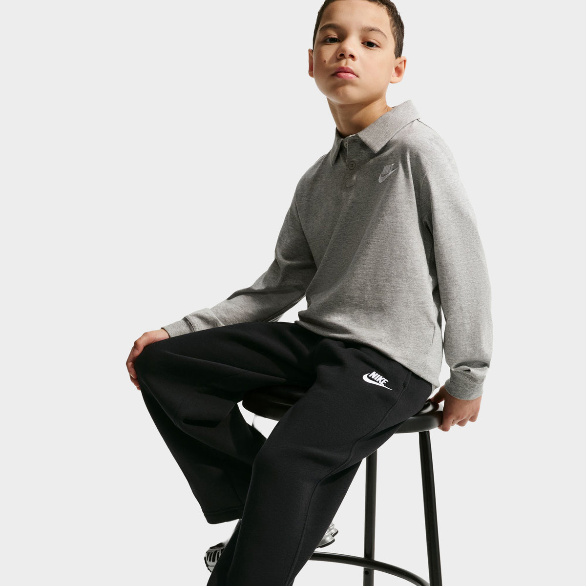 Nike Juniors' Loose Open Hem Pants / Black