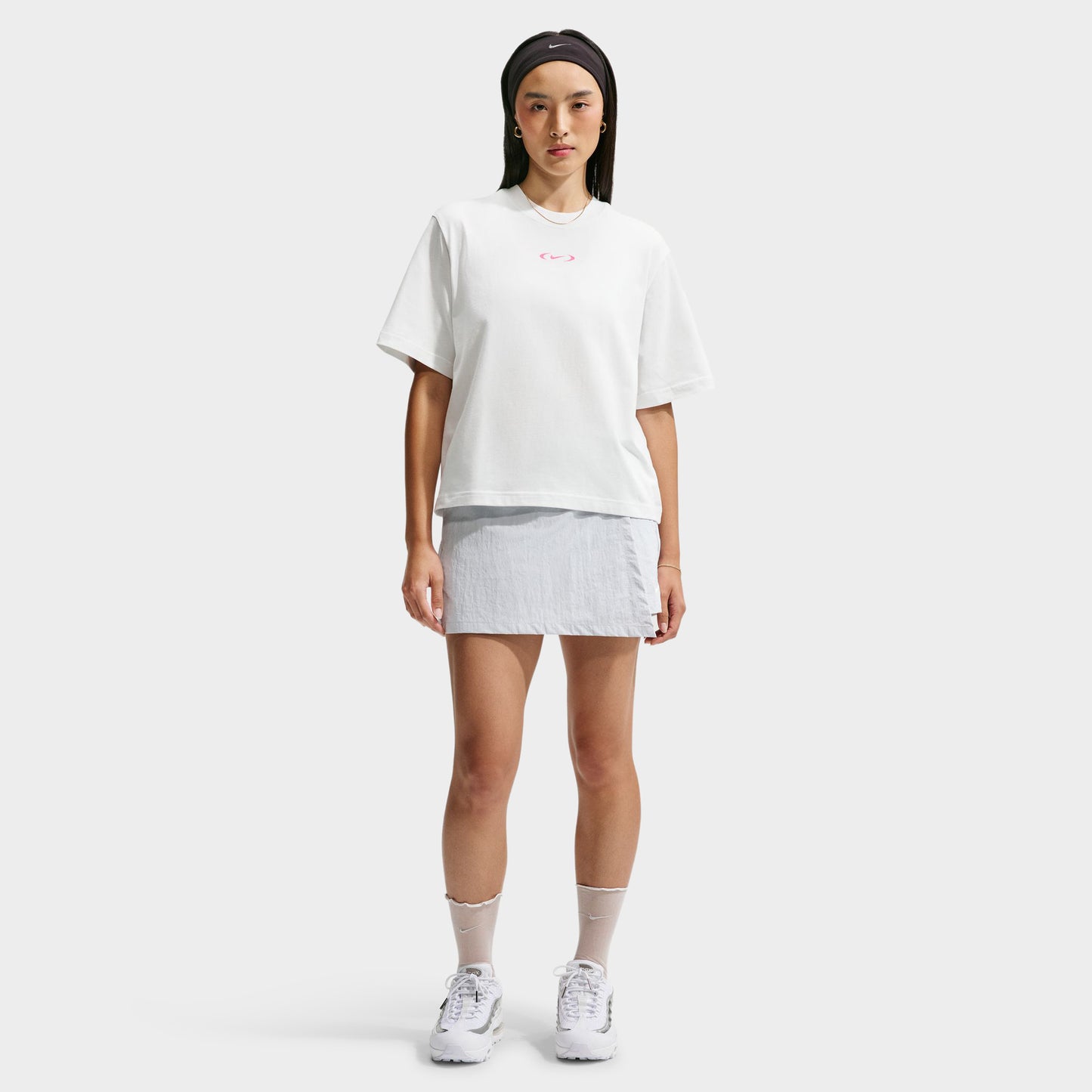 Nike Sportswear Classique Femmes T-shirt Coupe Carrée /Blanc Sommet