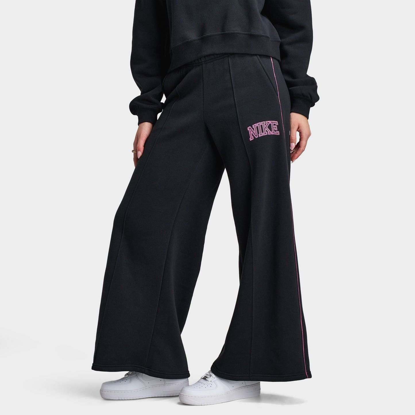 Nike Sportswear Women's Phoenix Fleece Logo Wide Leg / Black