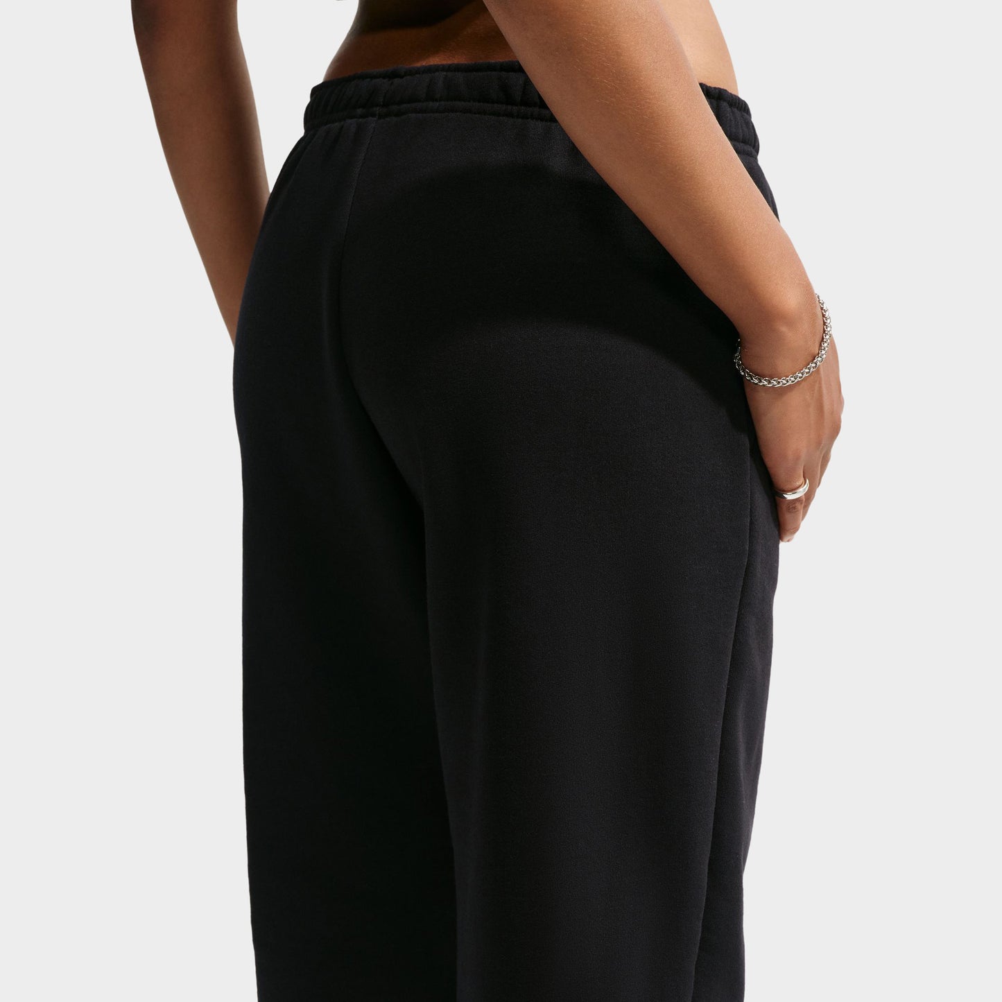 Nike Femmes Studio Pantalon Polaire Noir / Blanc