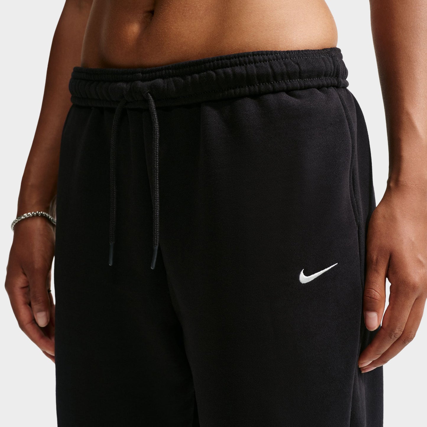 Nike Femmes Studio Pantalon Polaire Noir / Blanc