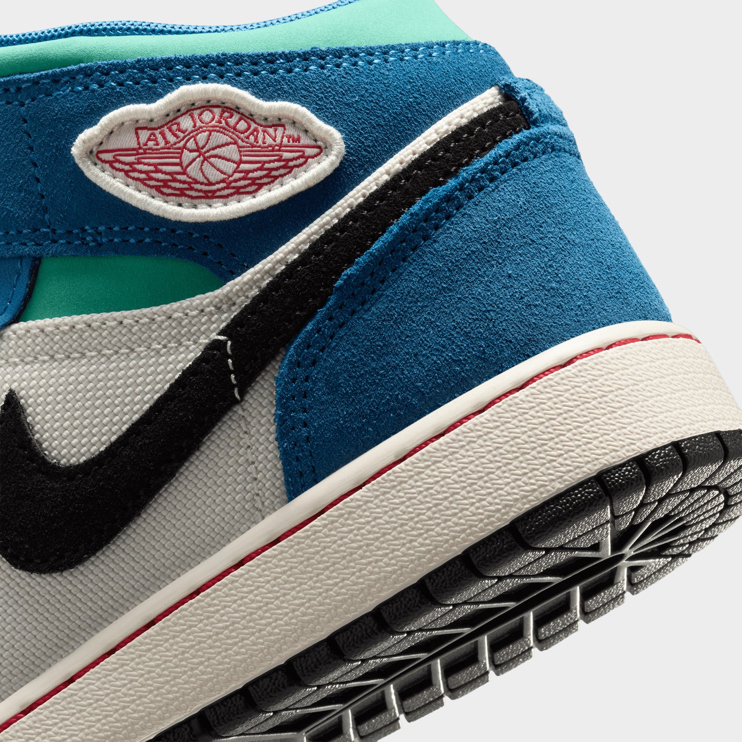 Jordan 1 Mid SE GS Chalk / University Red - True Blue