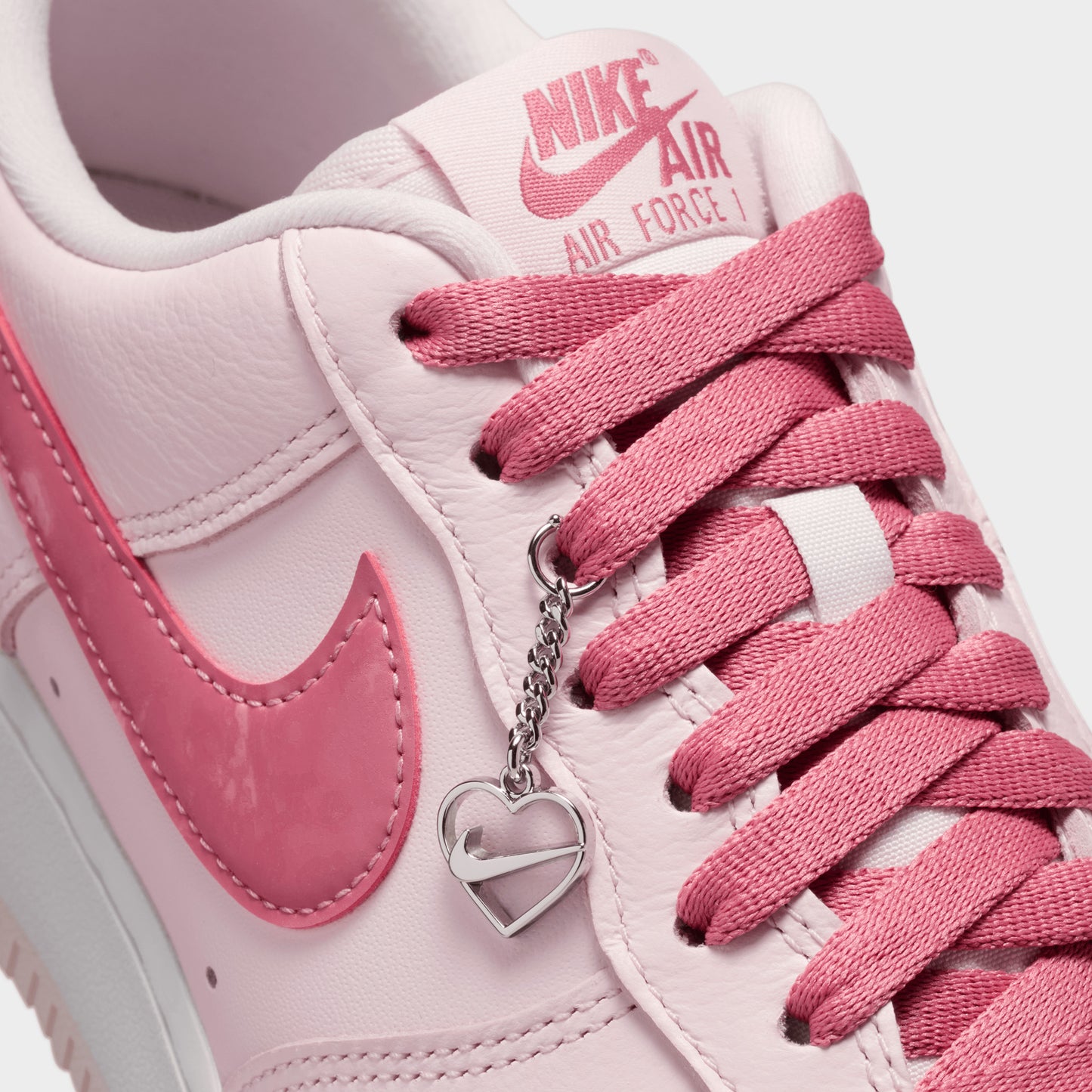 Nike Women's Air Force 1 '07 Pearl Pink / Peony - White
