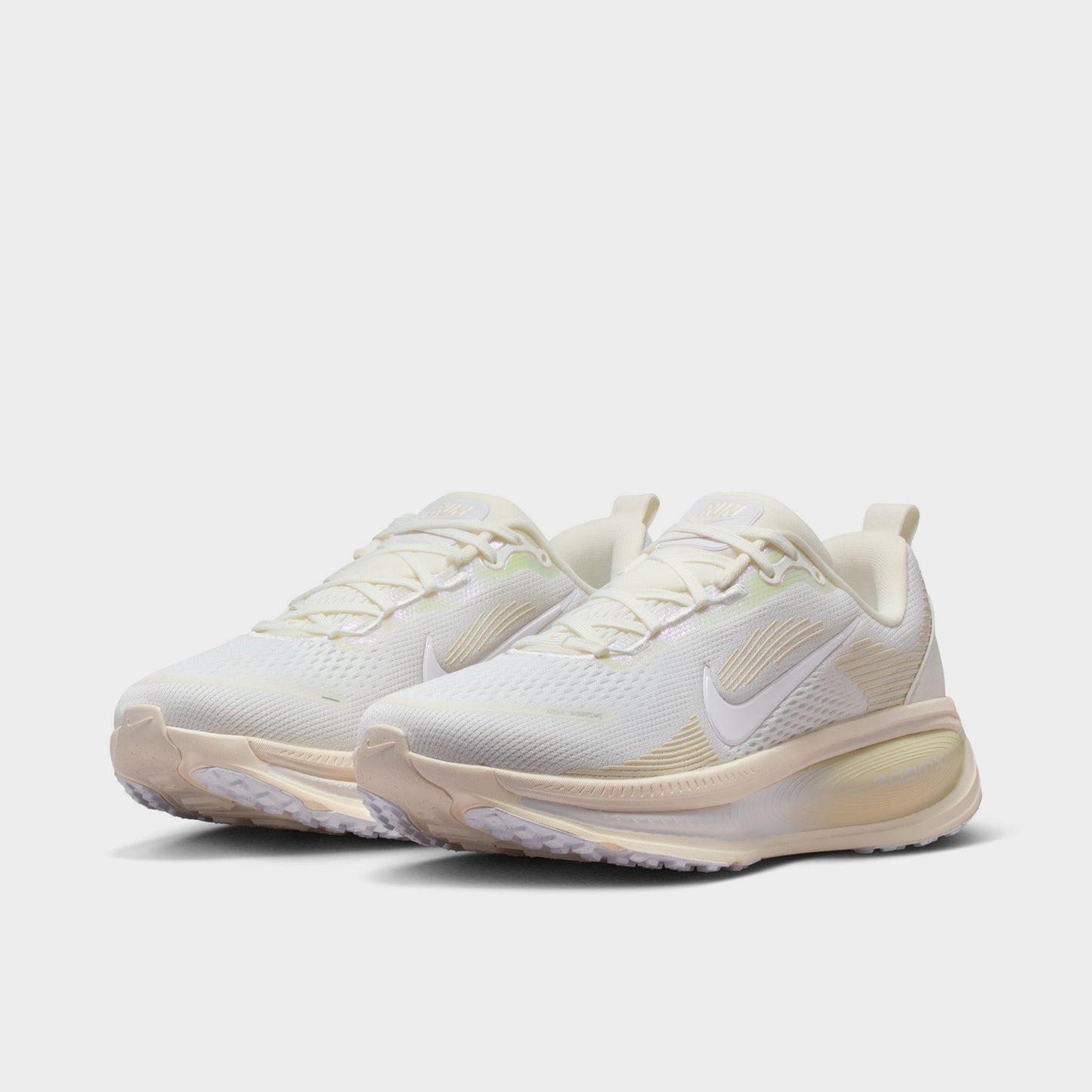Nike Women's Vomero 18 Summit White / White - Chalk