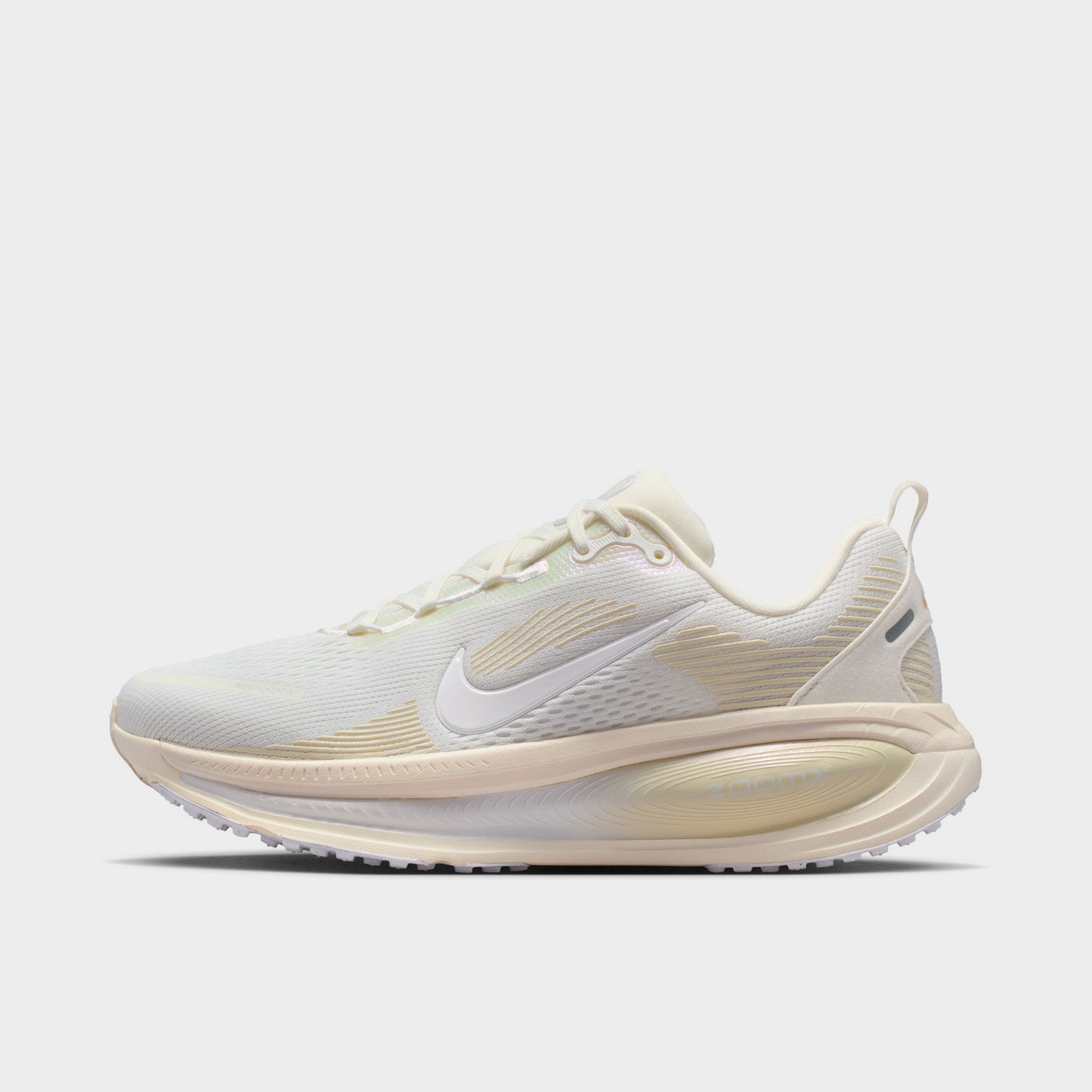 Nike Women's Vomero 18 Summit White / White - Chalk