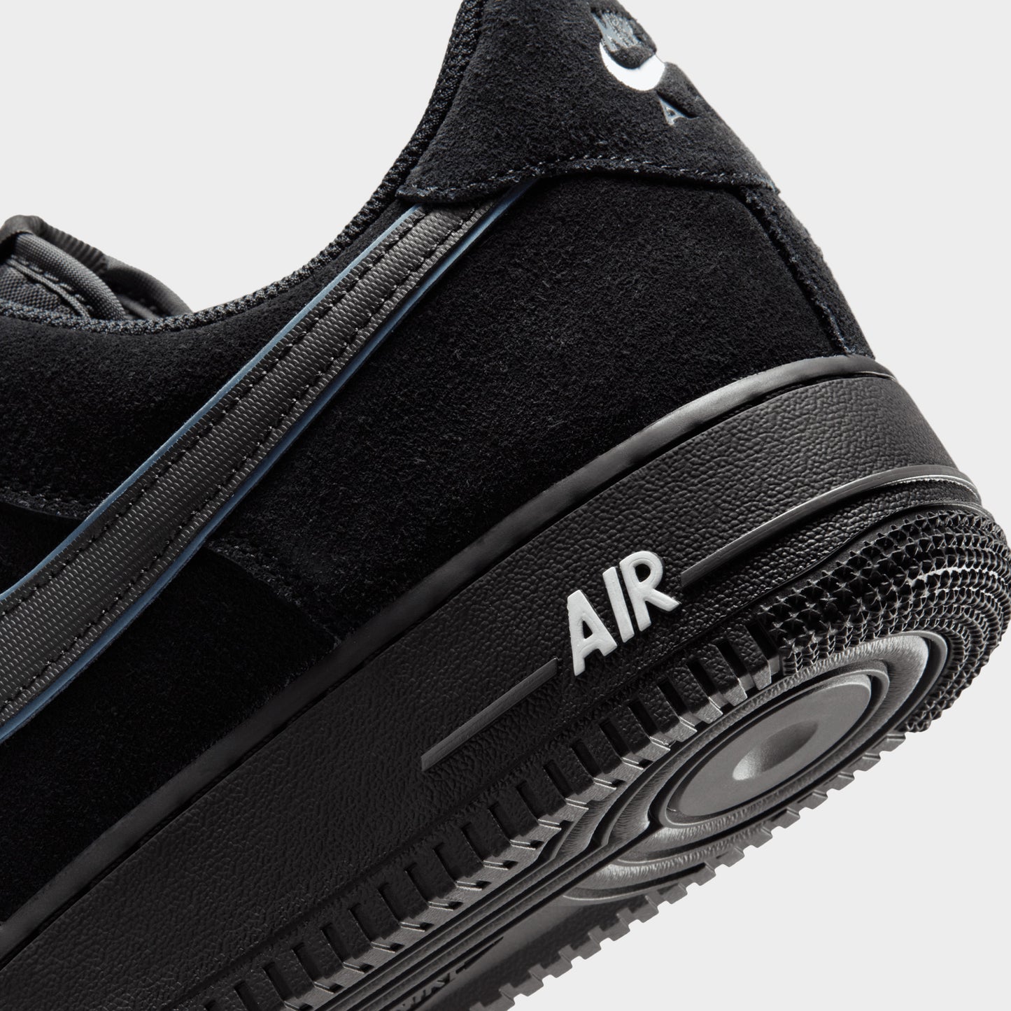 Nike Air Force 1 LX Black / Iron Grey