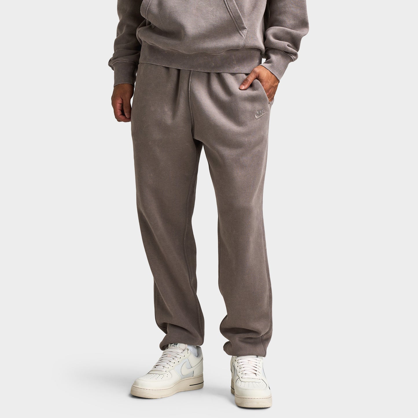 Nike CWash Club Basketball Cuff Pants / Cave Stone