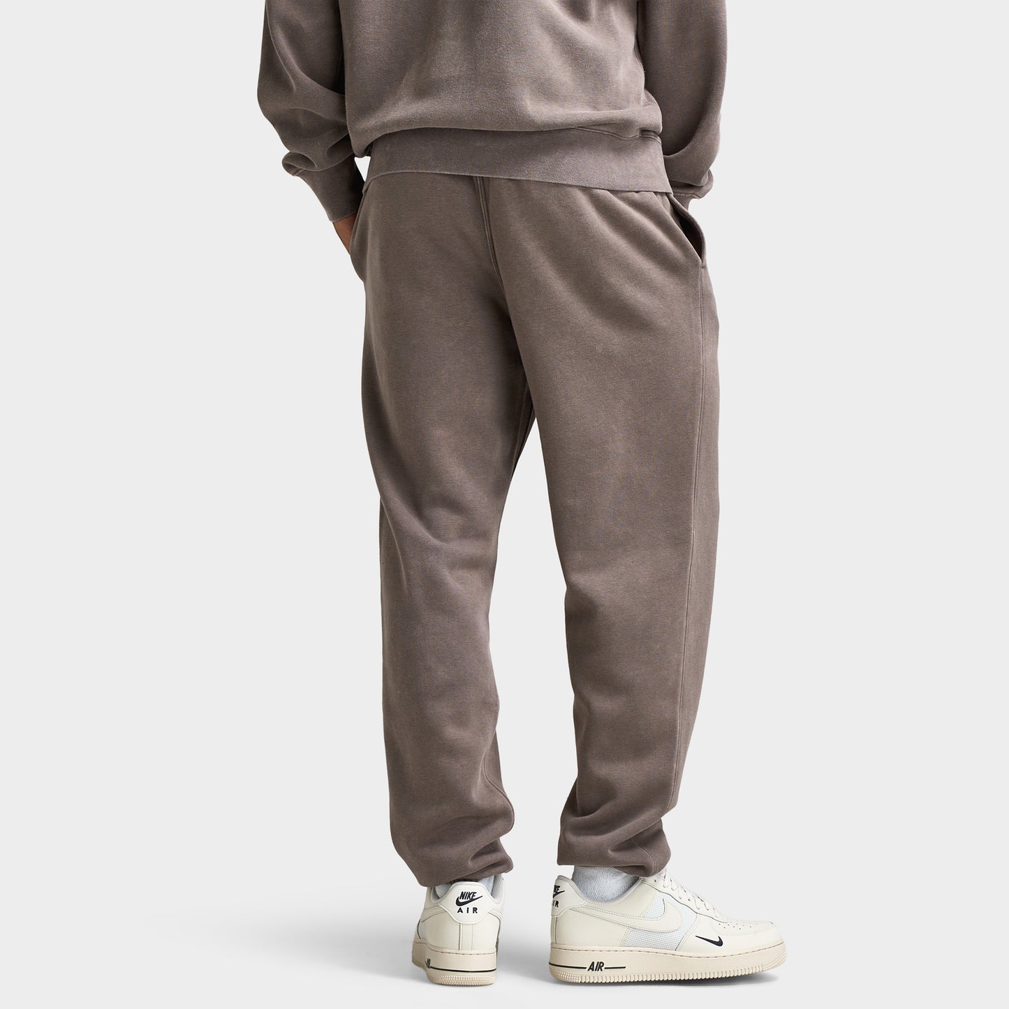 Nike CWash Club Basketball Cuff Pants / Cave Stone