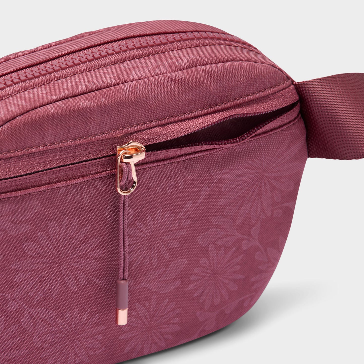 Nike Aura Sac banane / Rose fumé