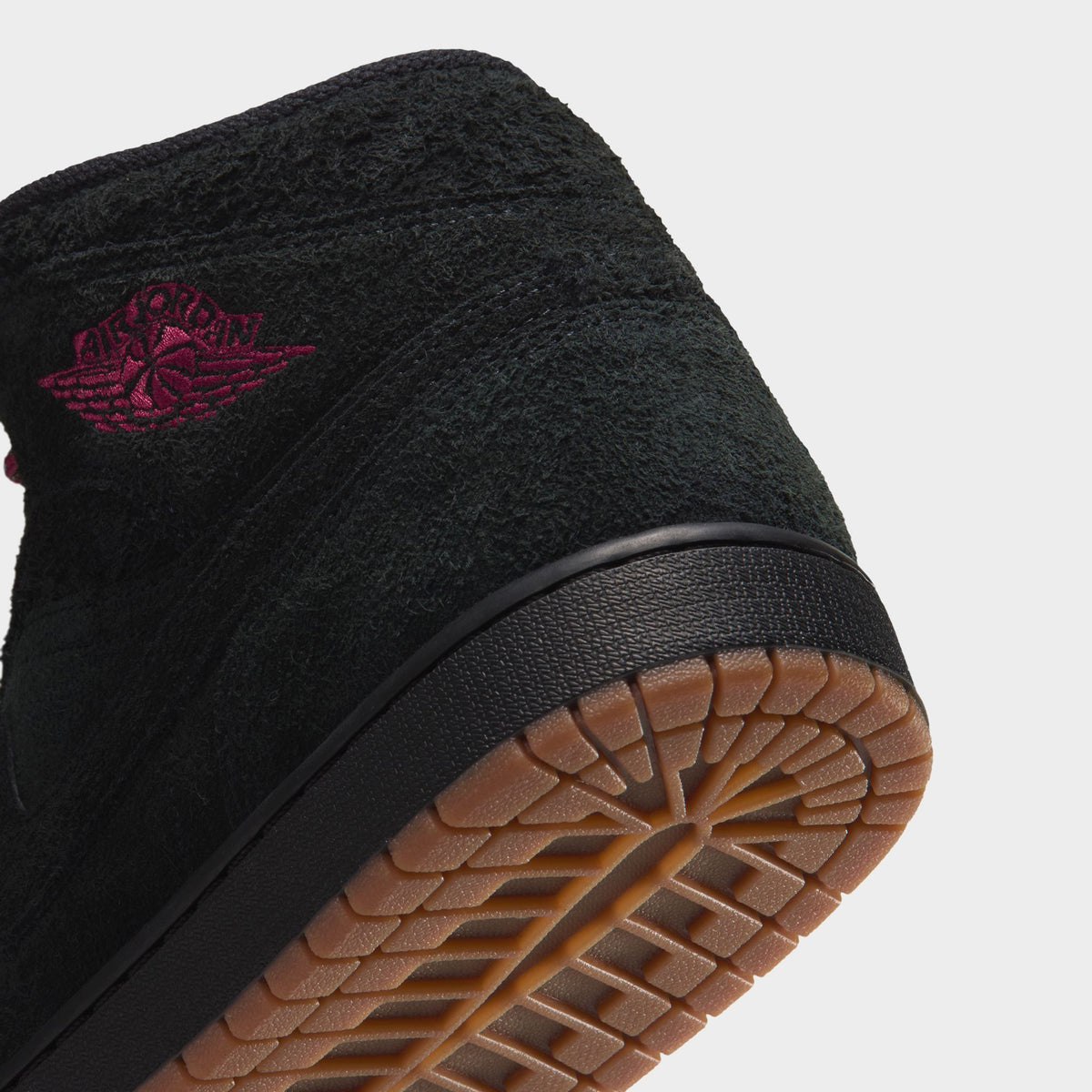 Jordan 1 Mid SE pour hommes Noir / Rouge Équipe-Gomme Brun Moyen