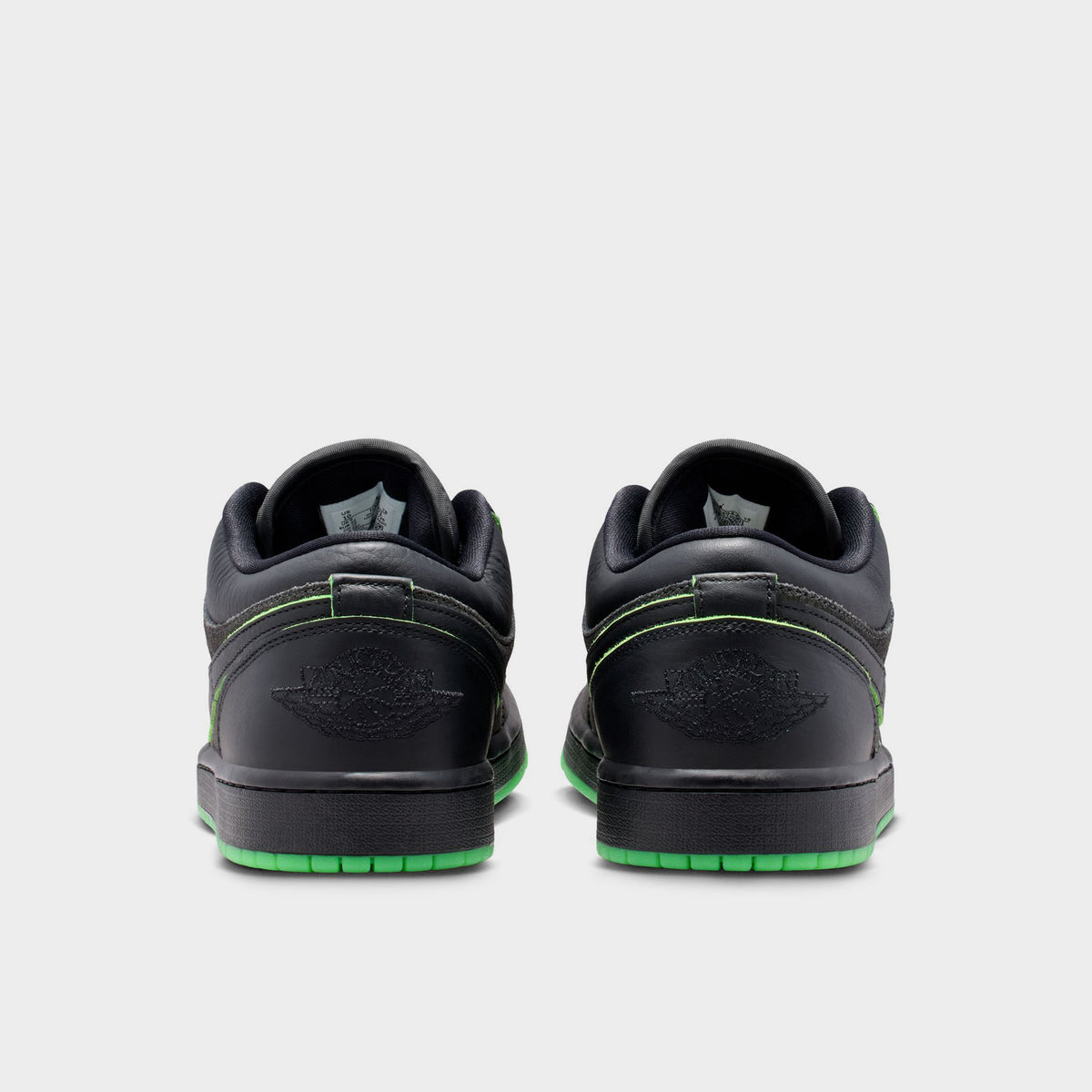 Jordan 1 Low SE pour hommes / Noir-Vert Criard