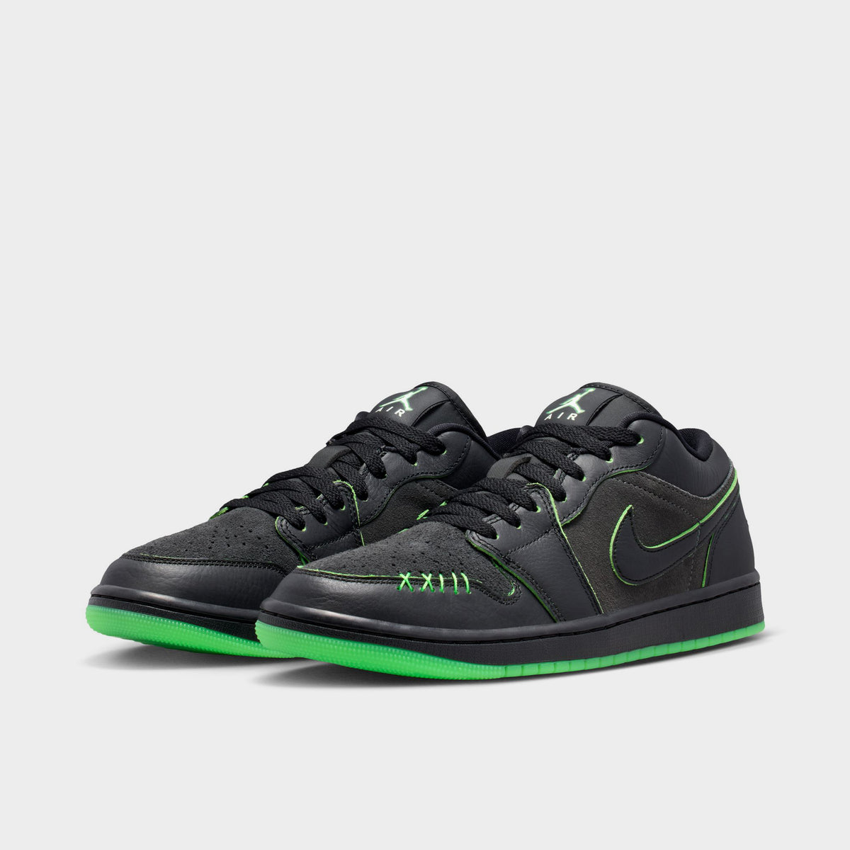 Jordan 1 Low SE pour hommes / Noir-Vert Criard