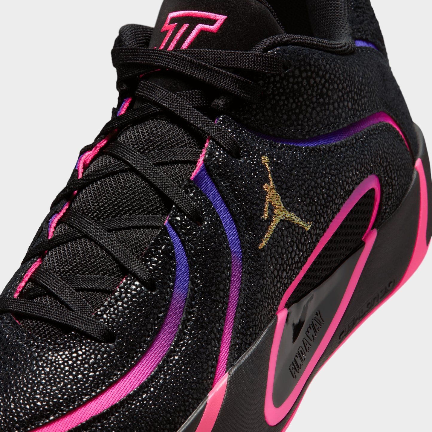 Jordan Tatum Black / Pink
