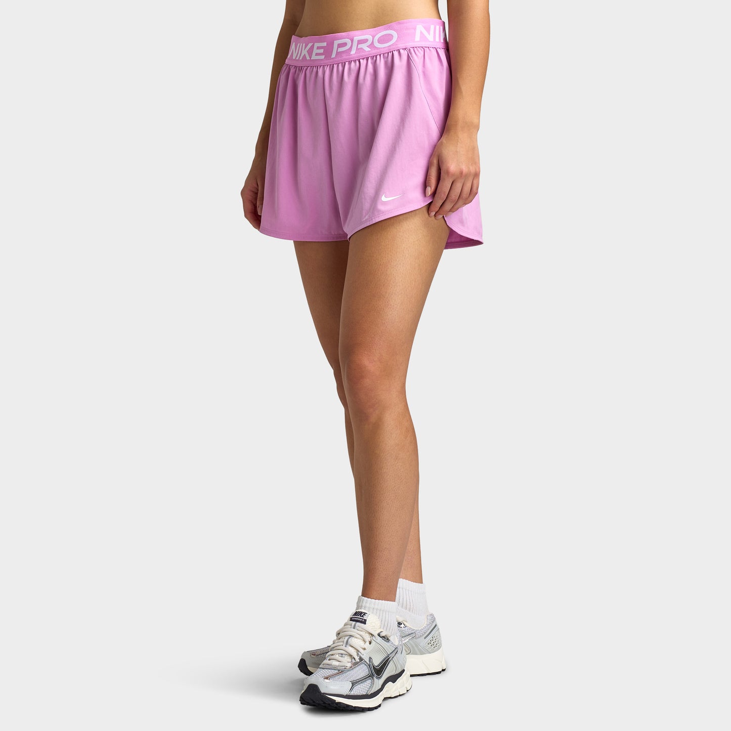 Nike Pro Women's 2in1 Shorts / Light Magenta / White