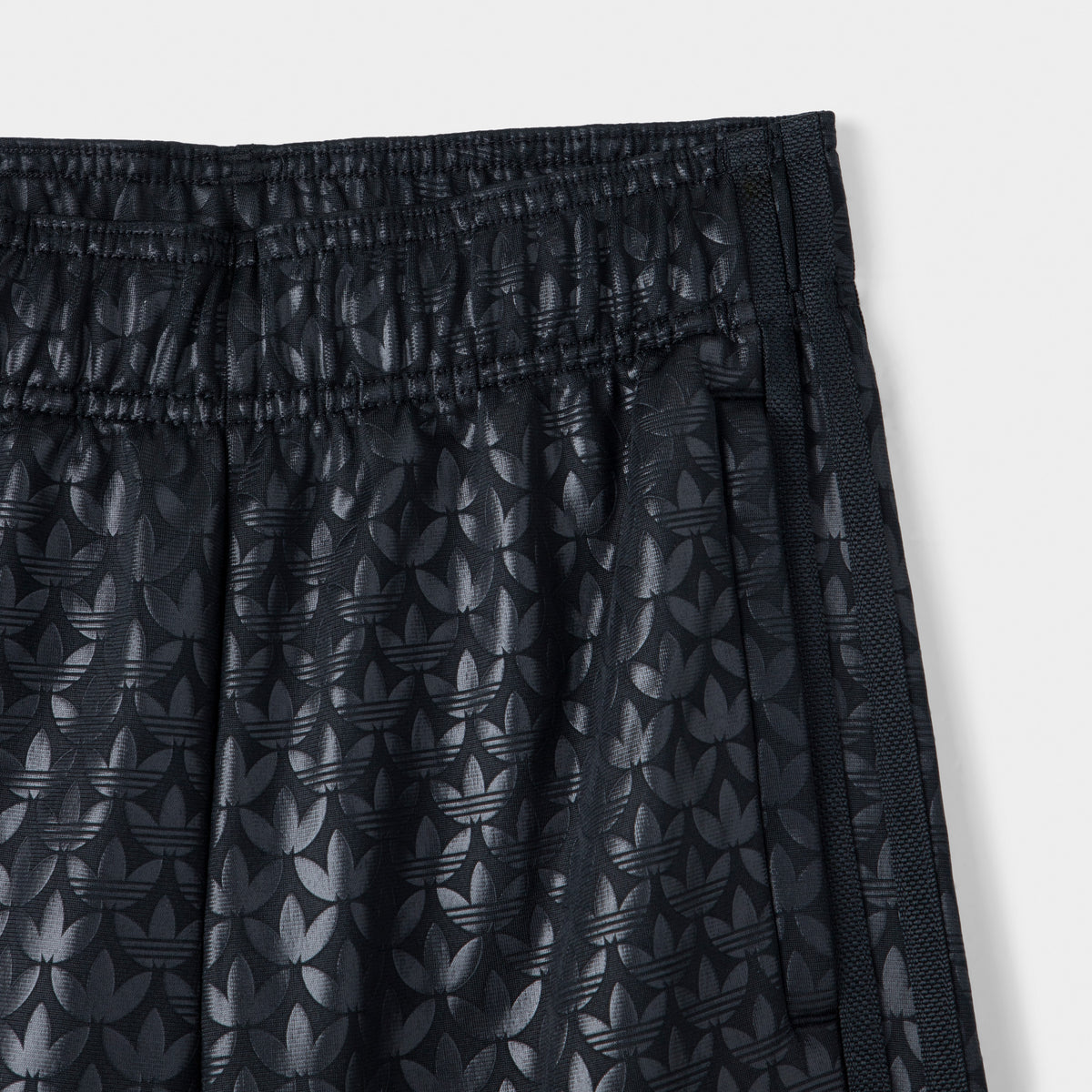 Adidas originals superstar joggers junior hot sale