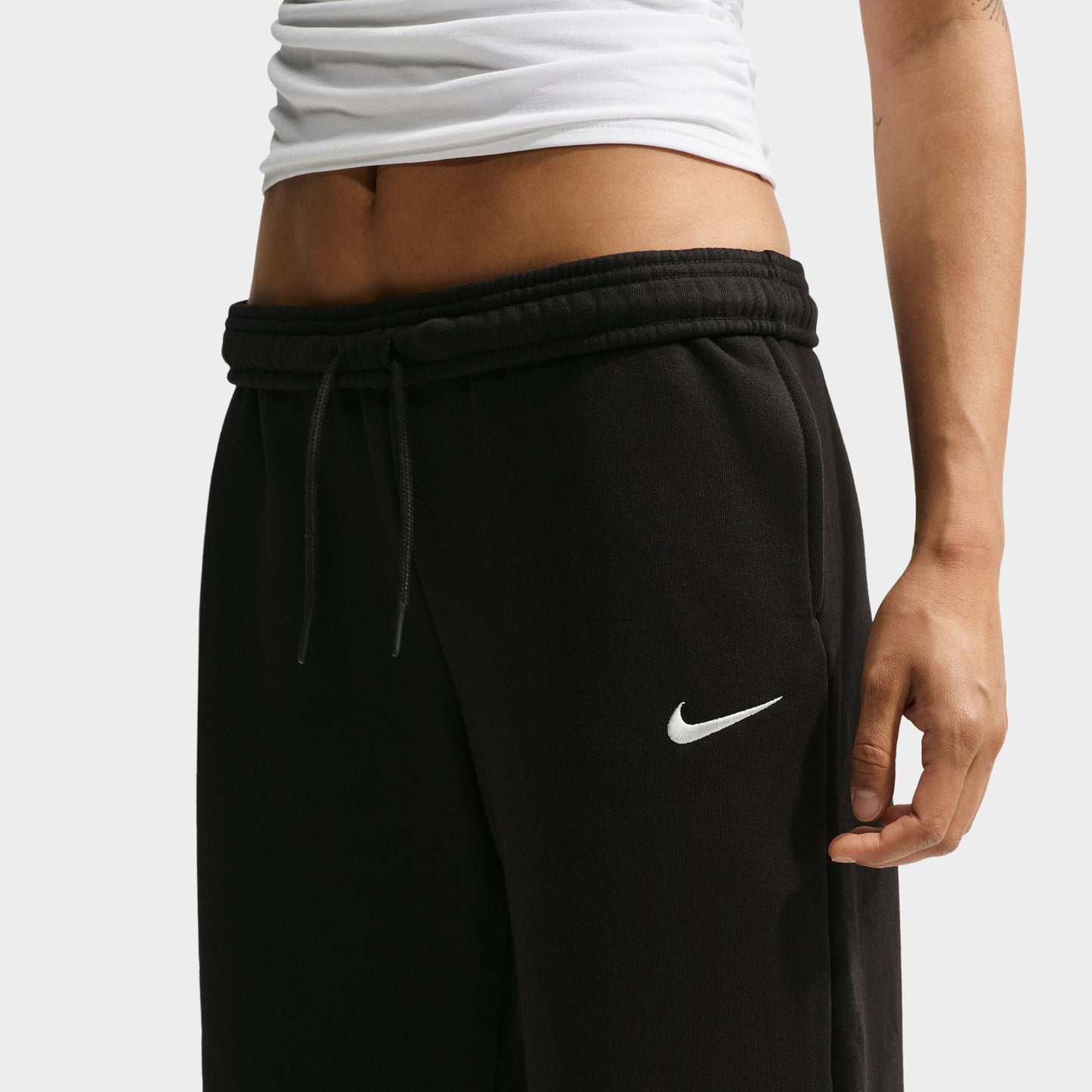 Nike Women's Studio Fleece Wide Leg Pants / Black/ Sail