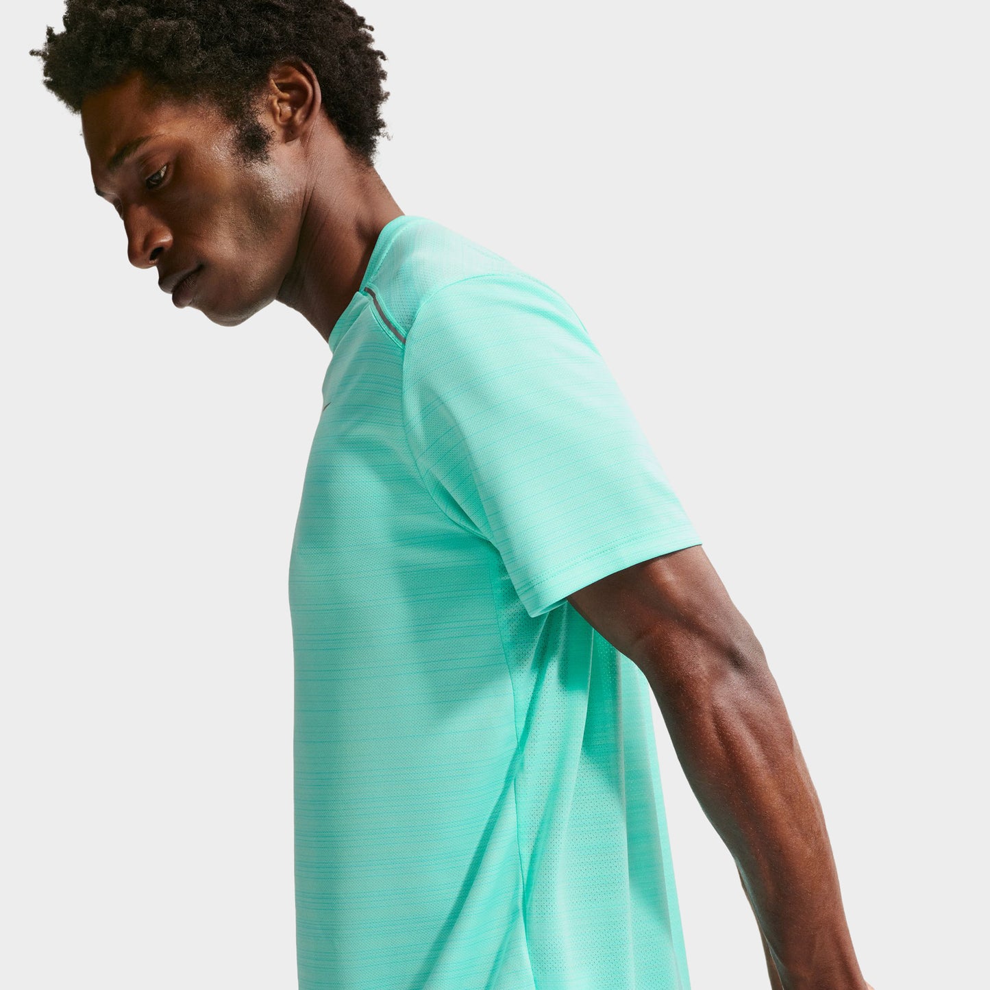 Nike Miler Basic Tee / Hyper Turq