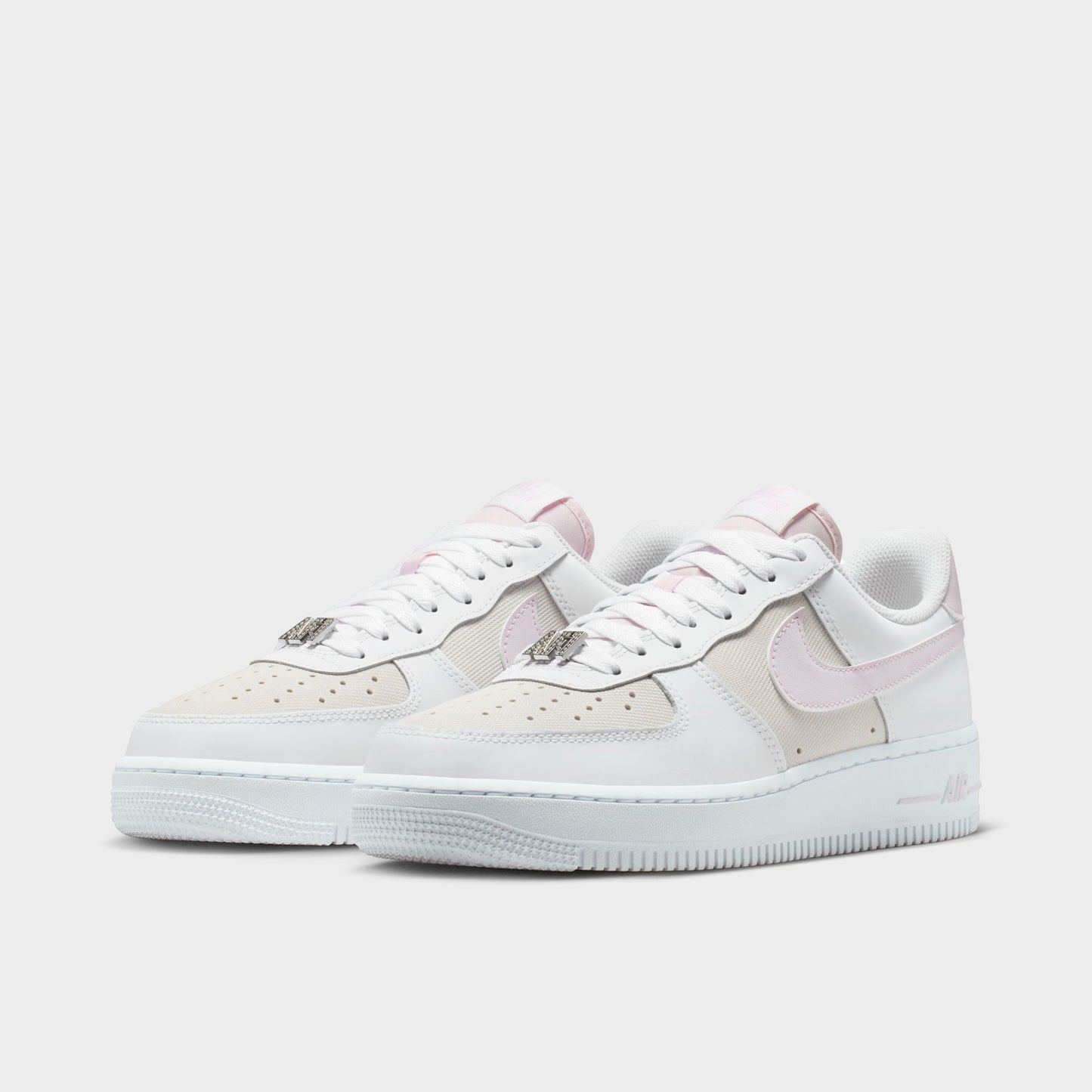 Nike Women's Air Force 1 White / Bleached Lilac - Metallic Gold