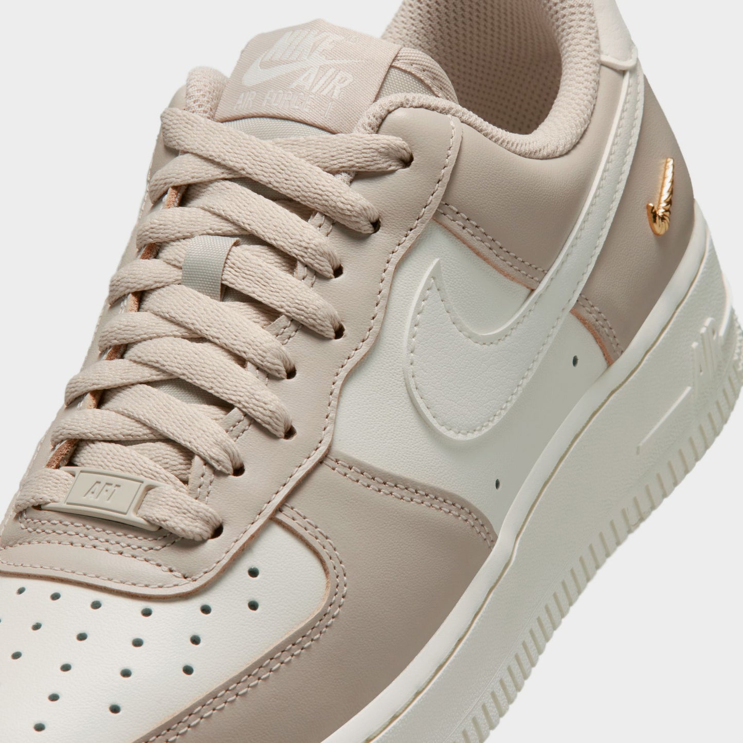 Nike Femme Air Force 1 07 Crème / Voile Or Métallisé