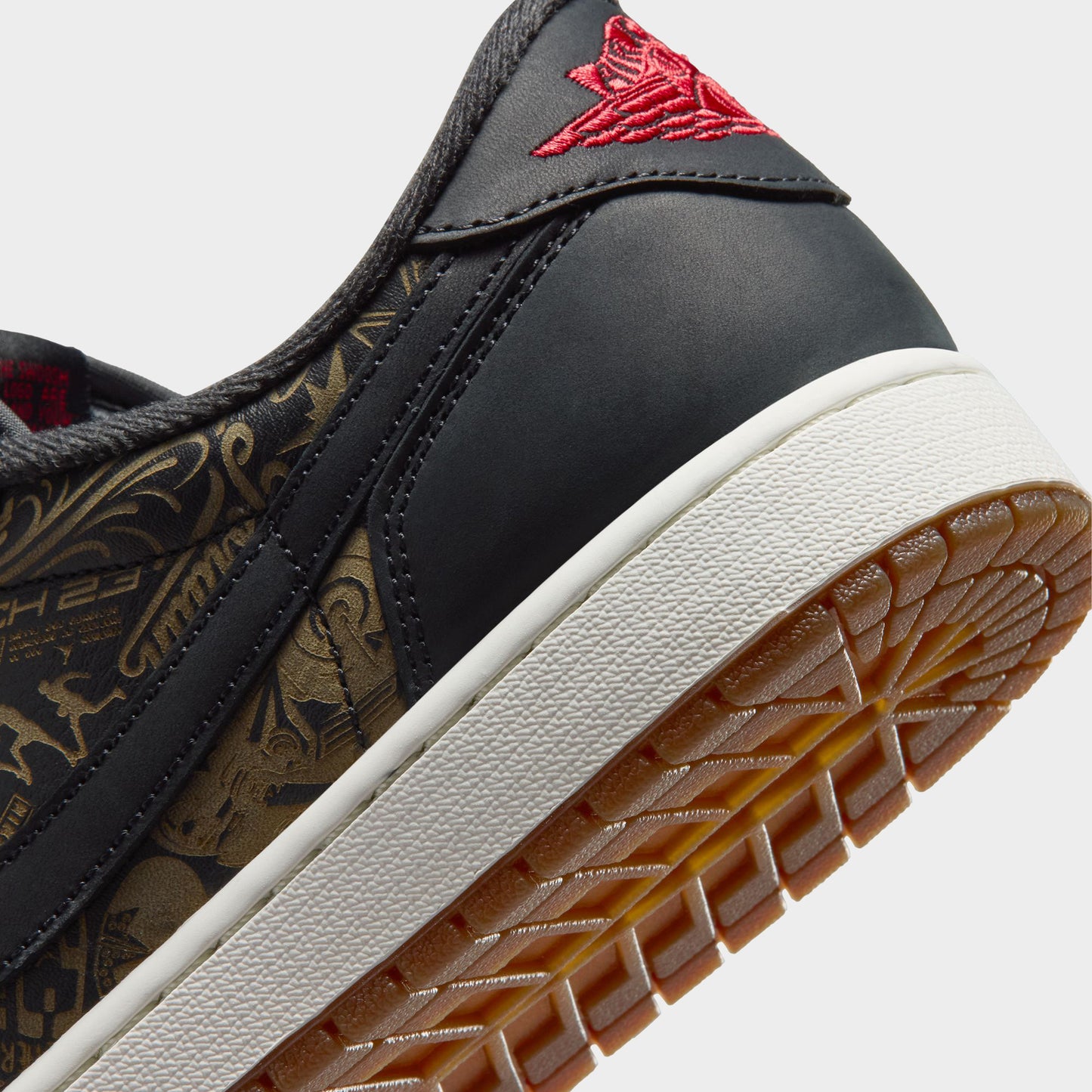 Jordan 1 Low OG Black / Varsity Red - Summit White