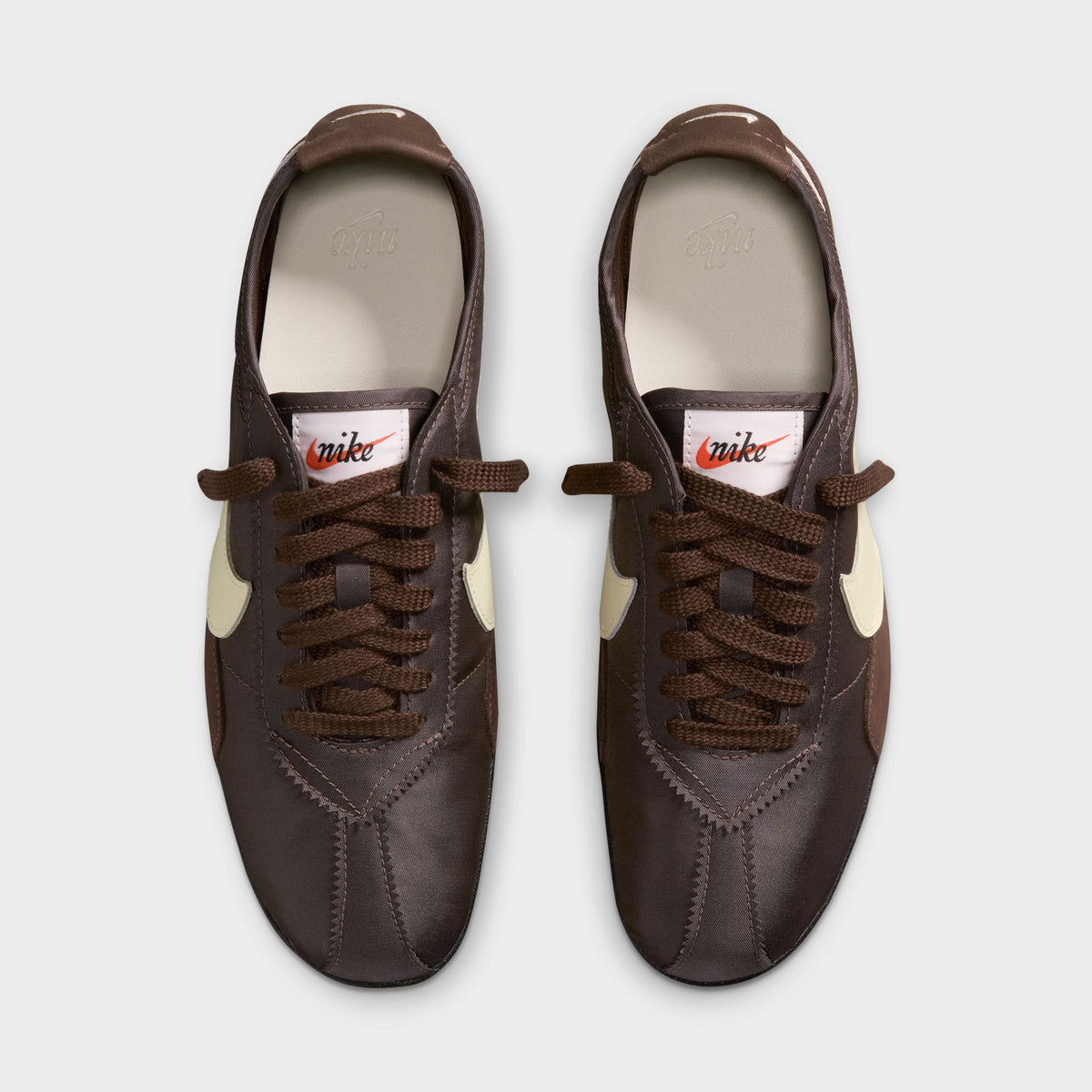 Nike Moon Shoe OG pour femmes Brun baroque / Cachemire - Noir
