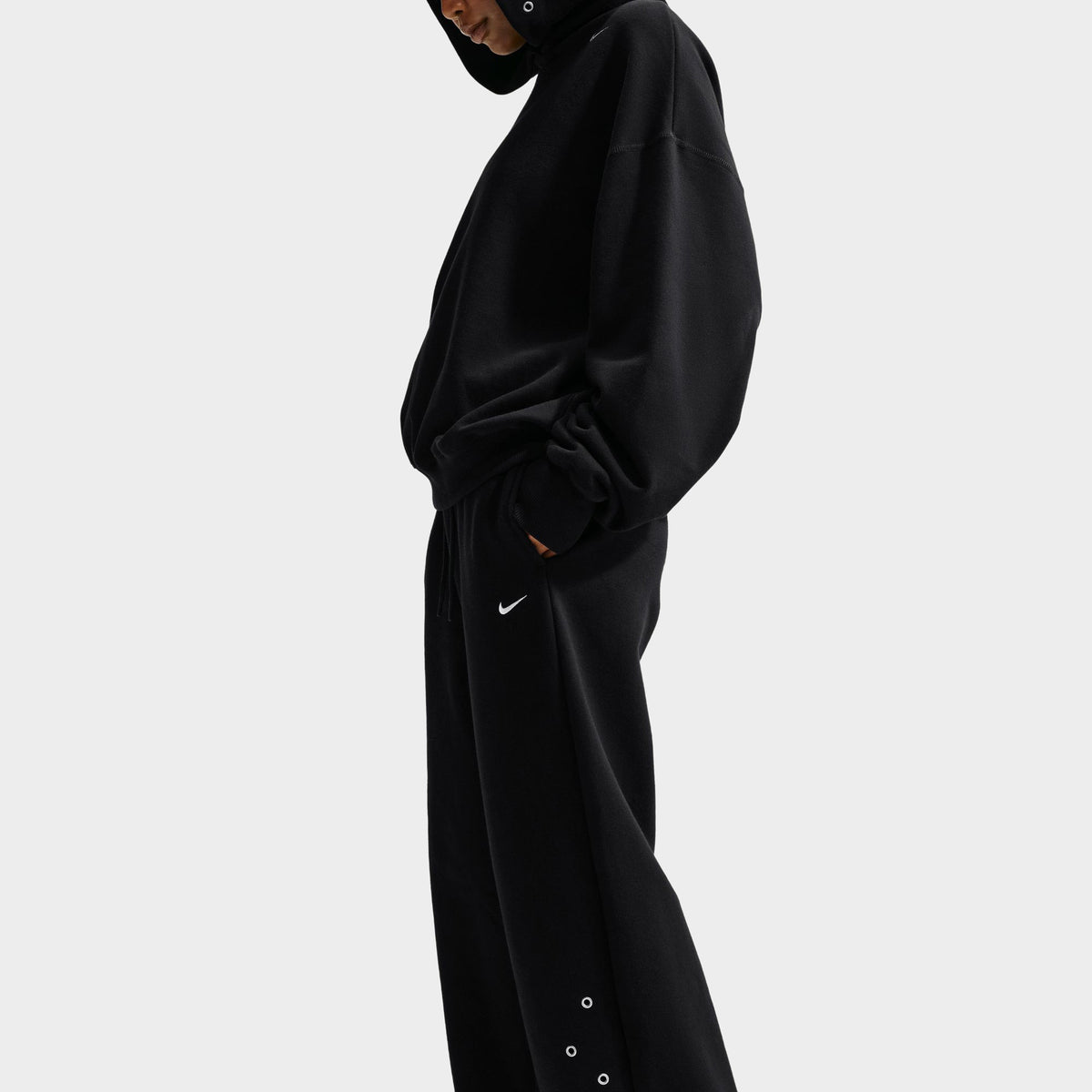 Nike Studio Fleece Midweight Studio Standard Fit Open Hem Wide Leg Total Black / Sail