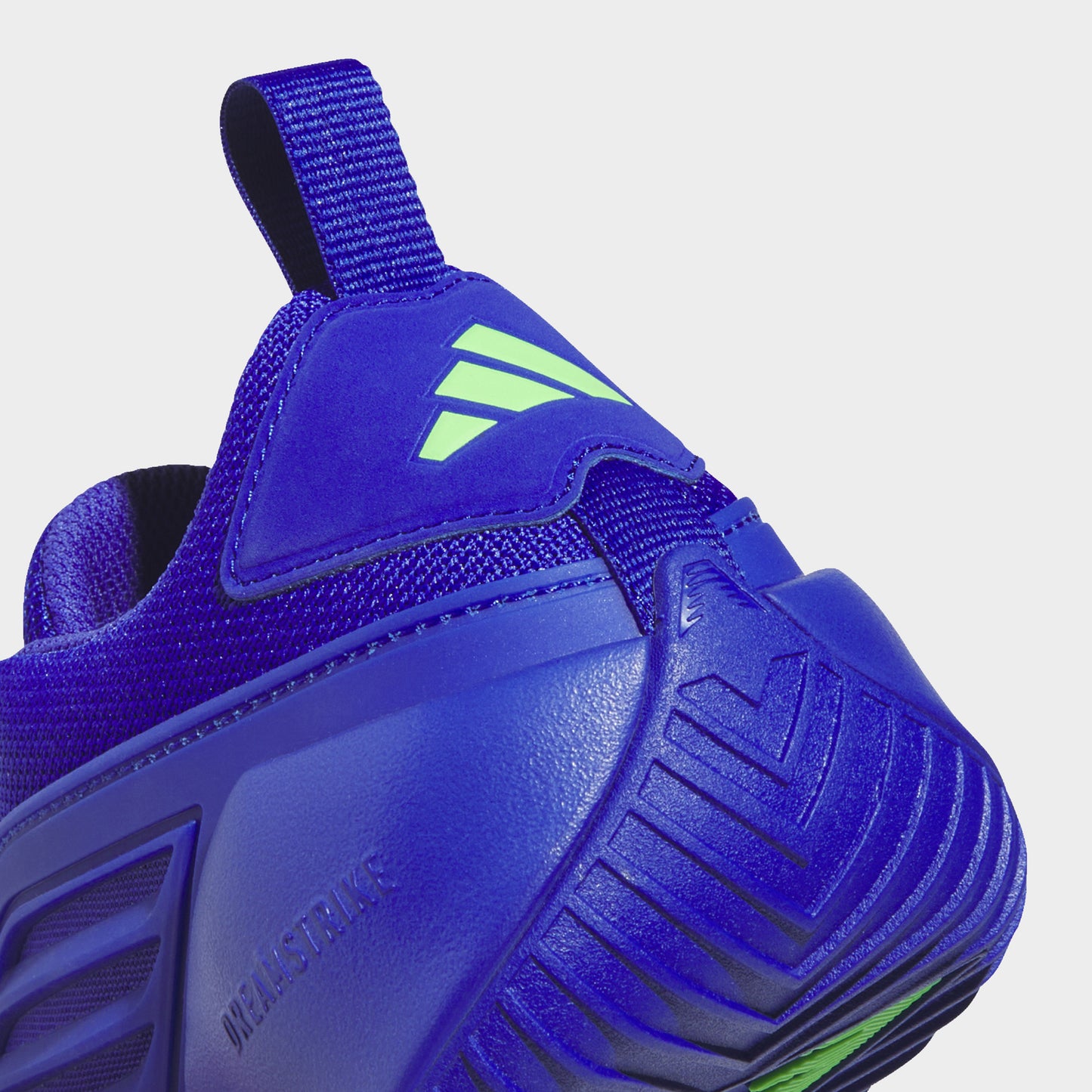 adidas Juniors' Believe That 1 / Vert court - Bleu lumineux