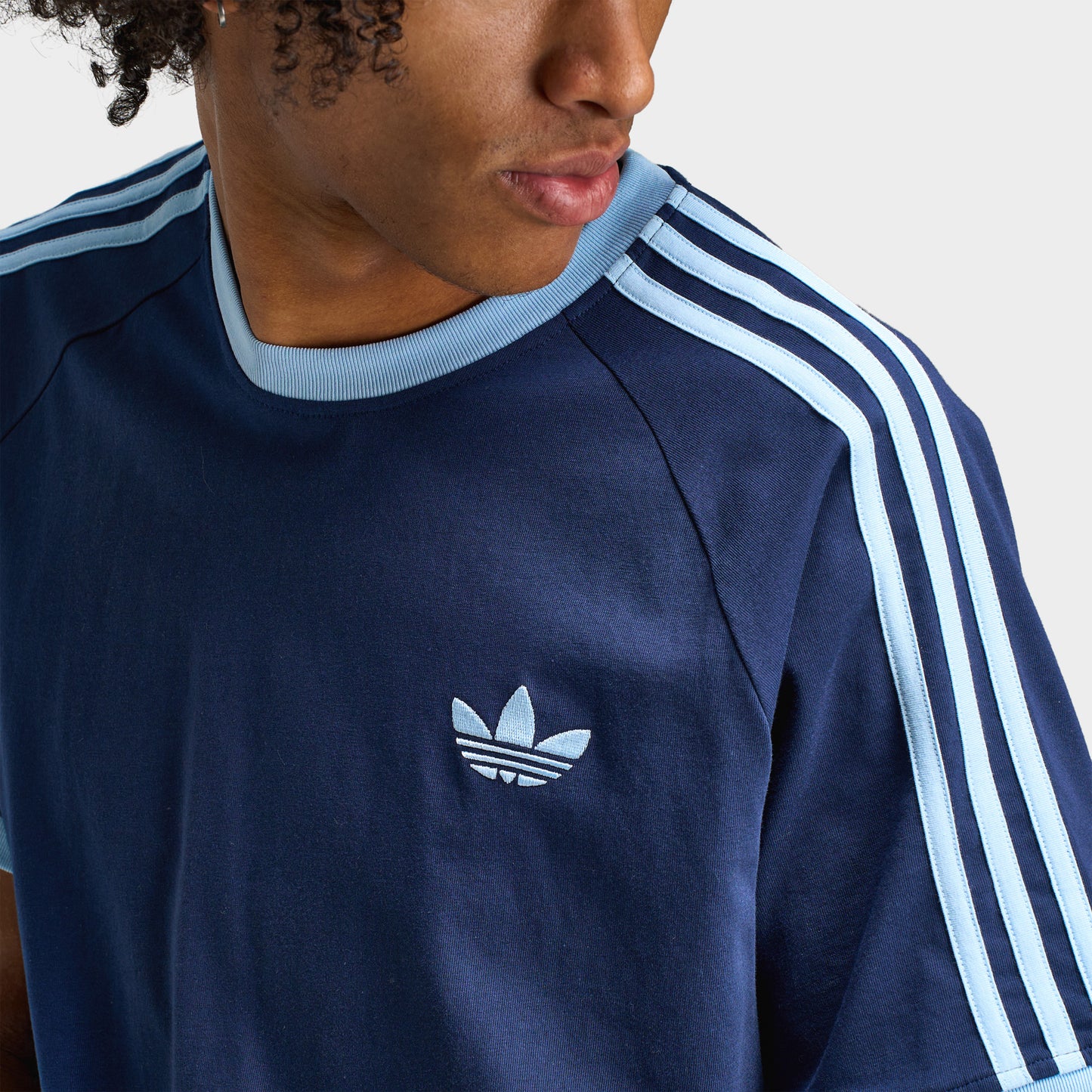adidas Cali T-Shirt / Night Indigo