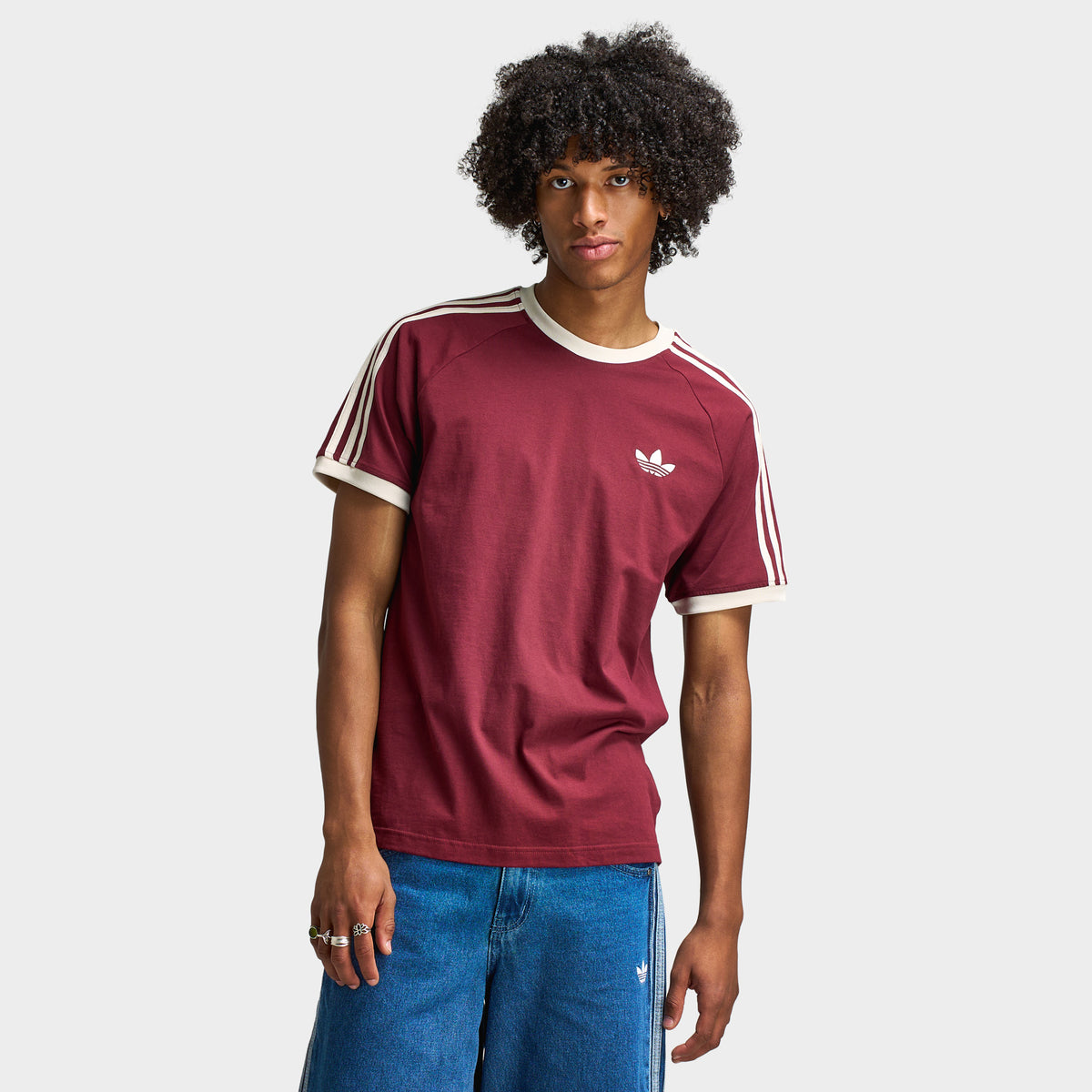 【adidas】Linear Cali Graphic T-Shirt adidas Linear Graphic Cali Tee - Blue | adidas Finland