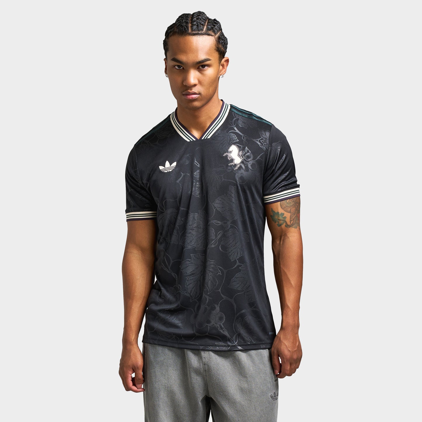 adidas Juventus 25/26 Troisième maillot Noir aurore / Teinte écru