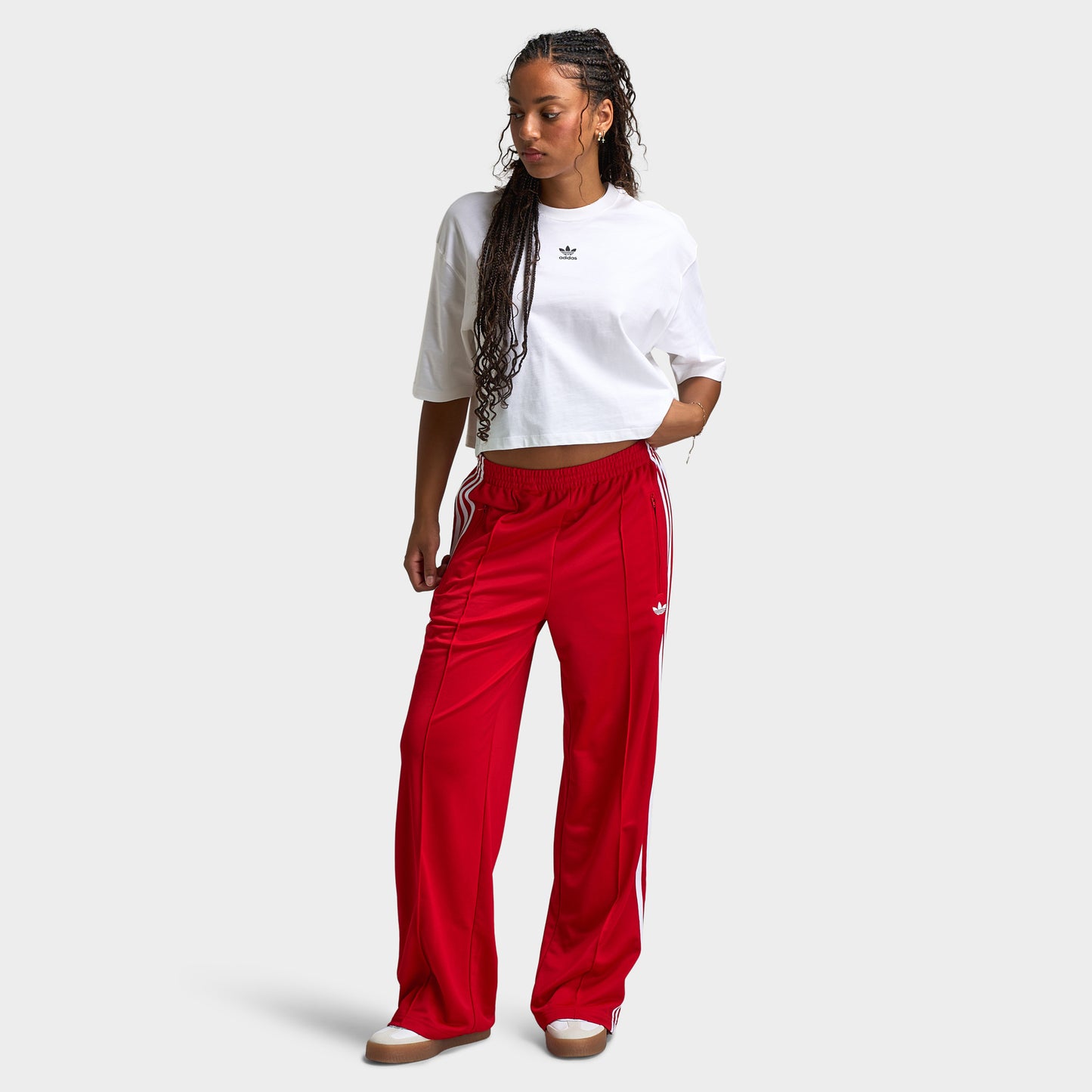 adidas Femmes Adicolor Classic Firebird Pantalon de course ample Meilleur Écarlate / Blanc